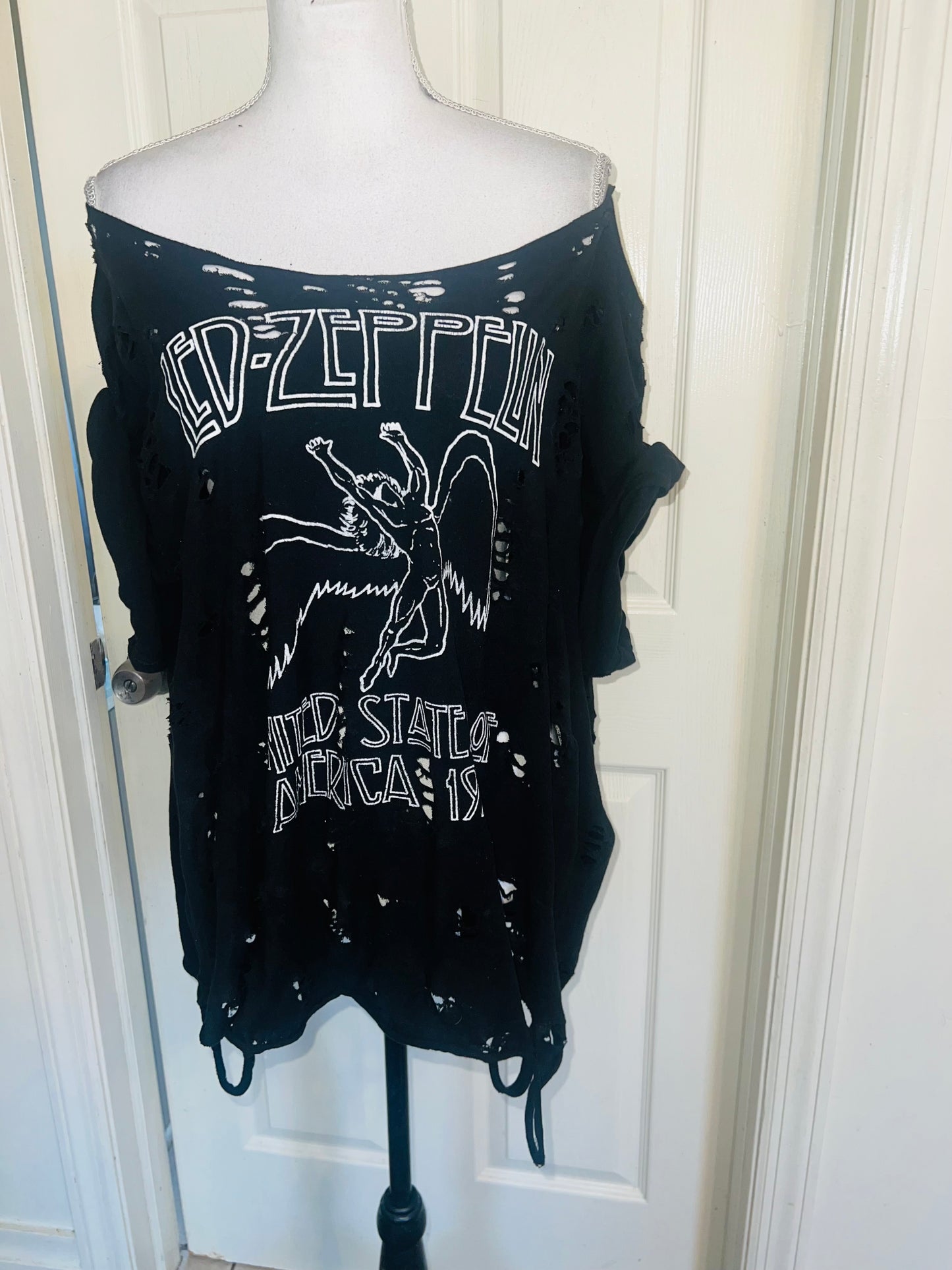 Led Zeppelin OFTS Oversized Distressed Tee (as is)