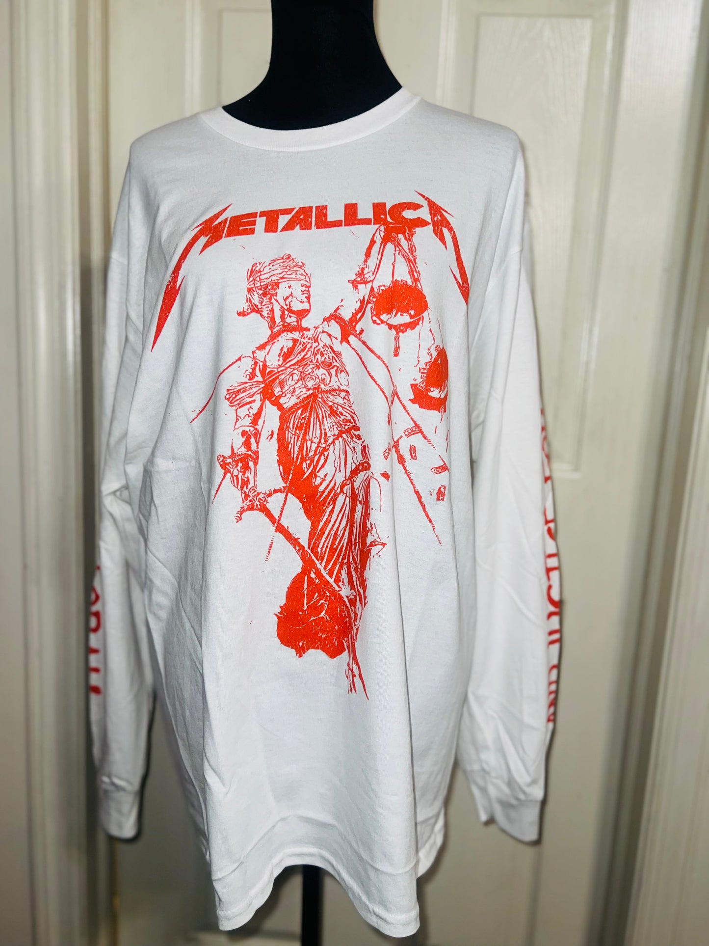 Metallica Oversized Distressed Long Sleeve Tee