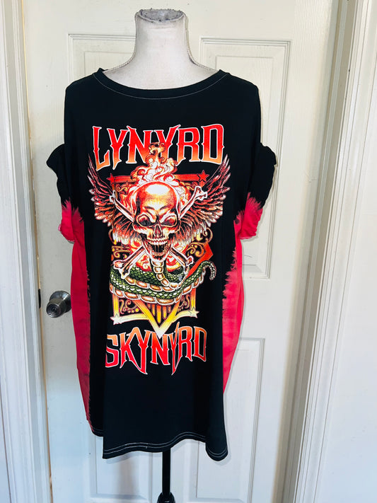 Lynyrd Skynyrd Oversized Distressed Tee