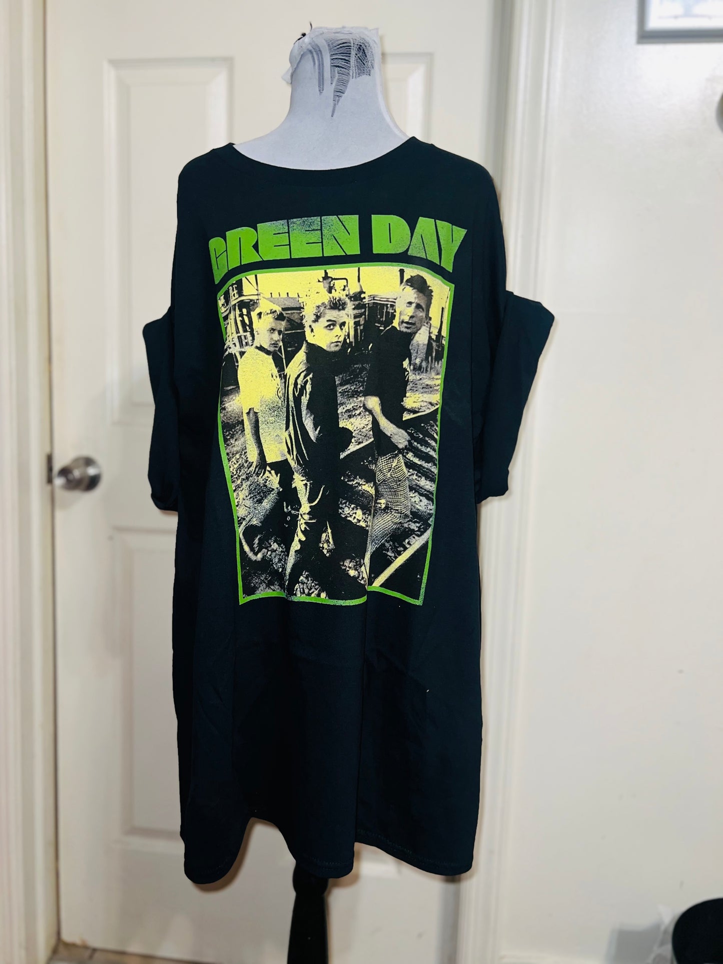 Green Day Oversized Distressed Tee