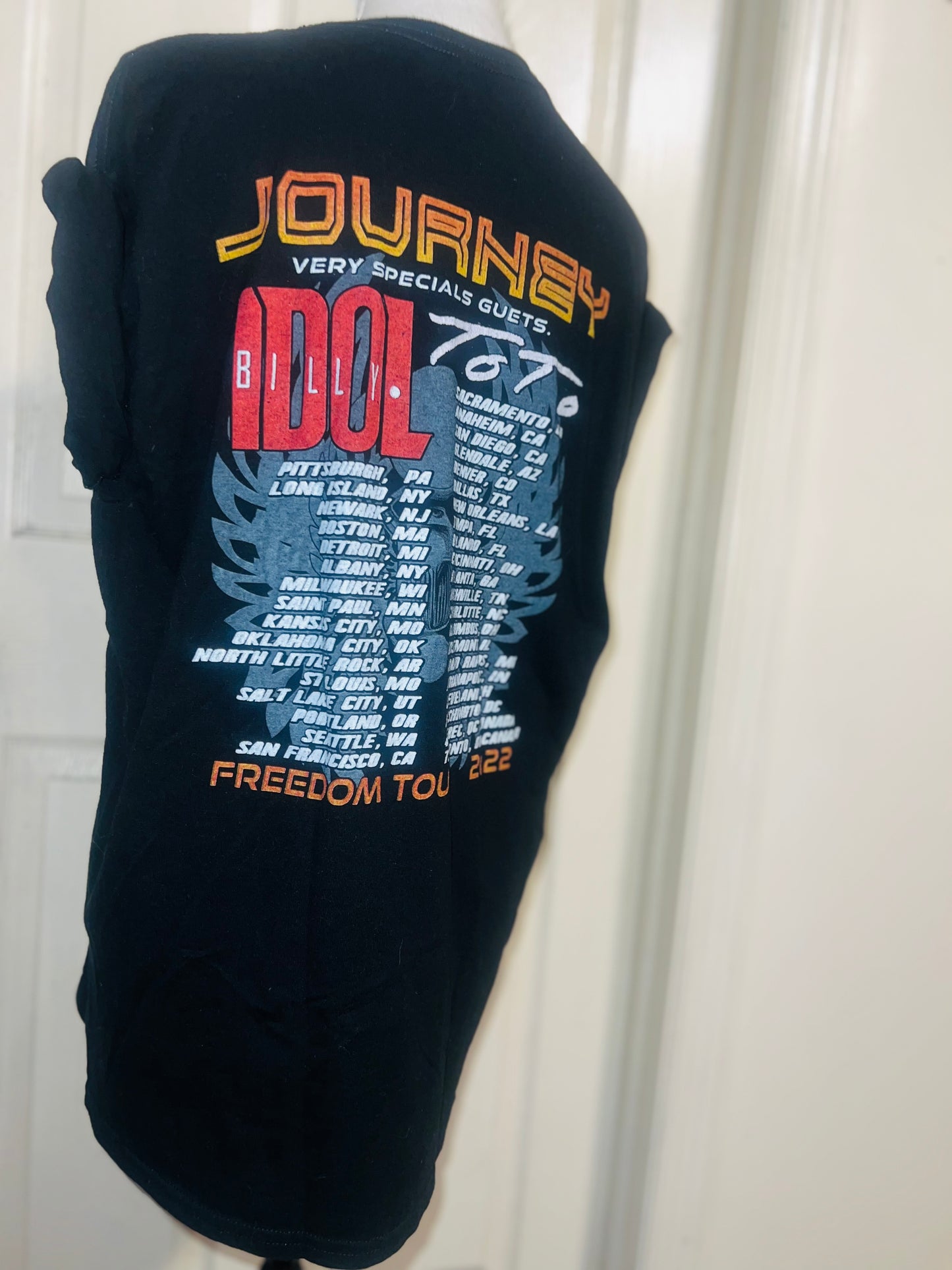 Journey (ft. Toto & Billy Idol) Oversized Distressed Tee