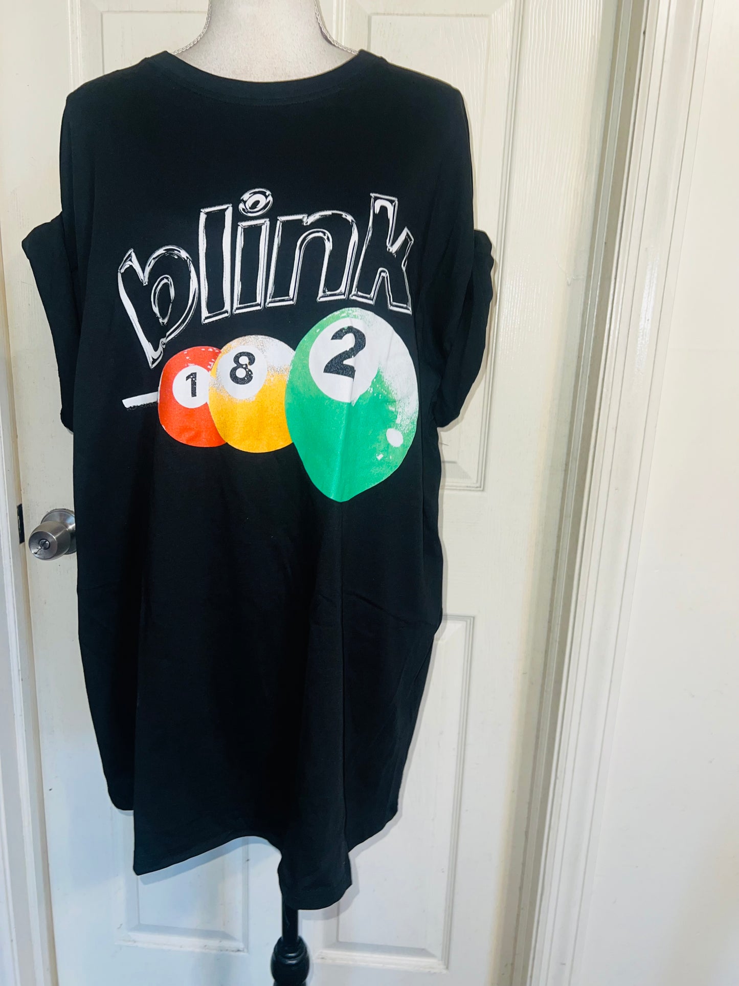 Blink-182 Oversized Distressed Tee