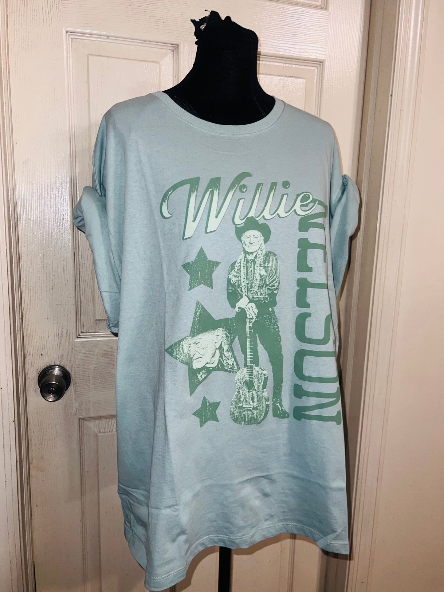 Willie Nelson Oversized Distressed Tee