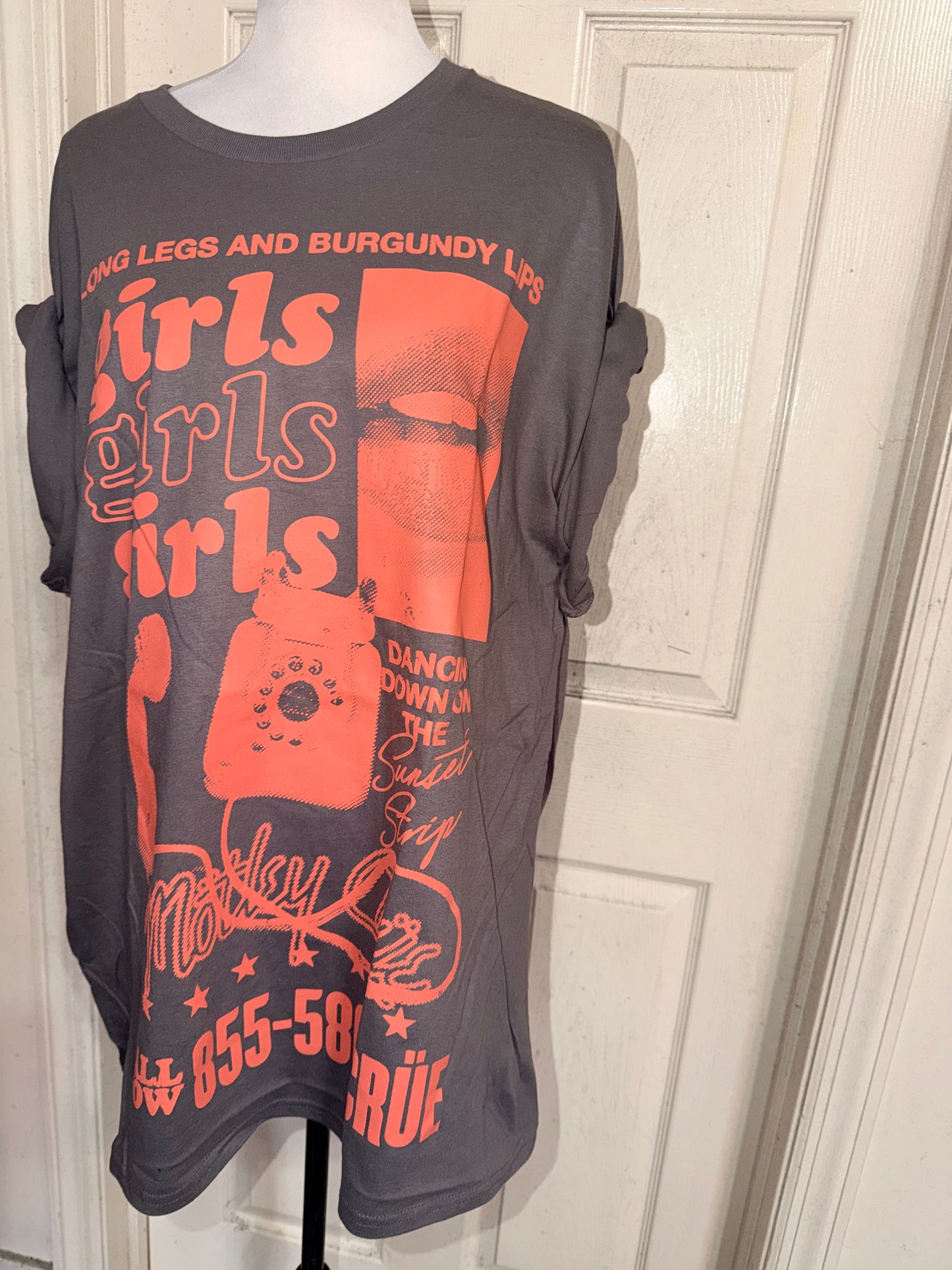 Motley Crue Oversized Distressed Tee