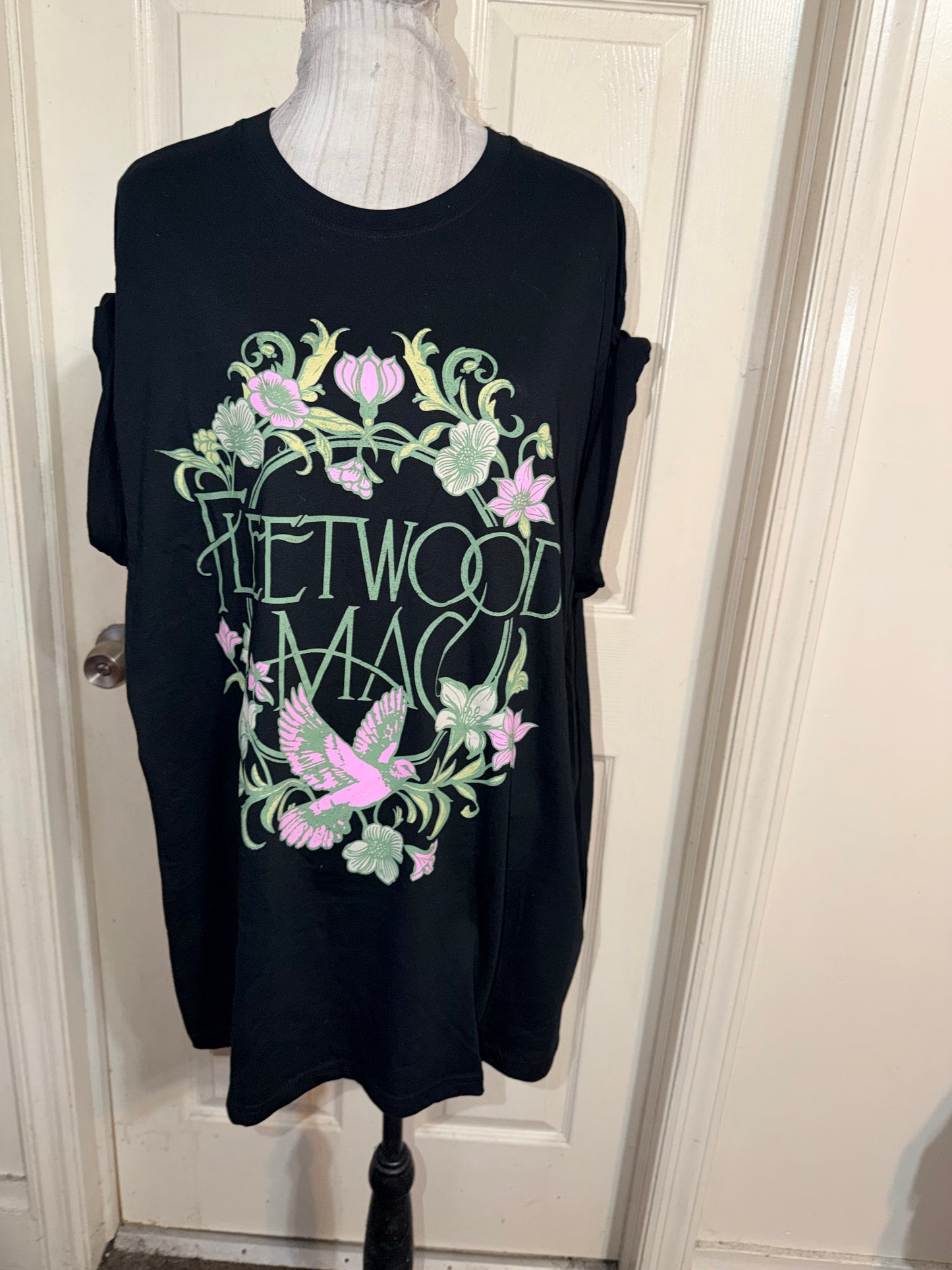 Fleetwood Mac Oversized Distressed Tee