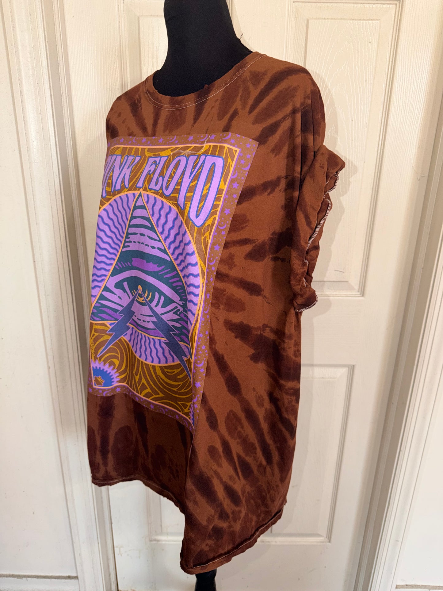 Pink Floyd Oversized Distressed Tee