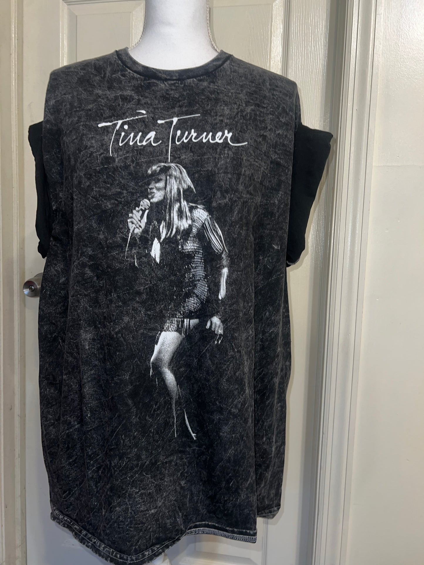 Tina Turner Oversized Distressed Tee