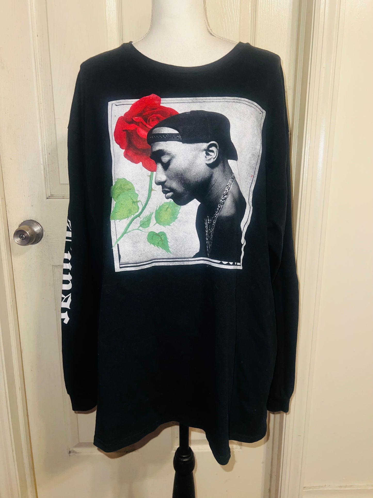 Tupac Oversized Distressed Long Sleeve Tee