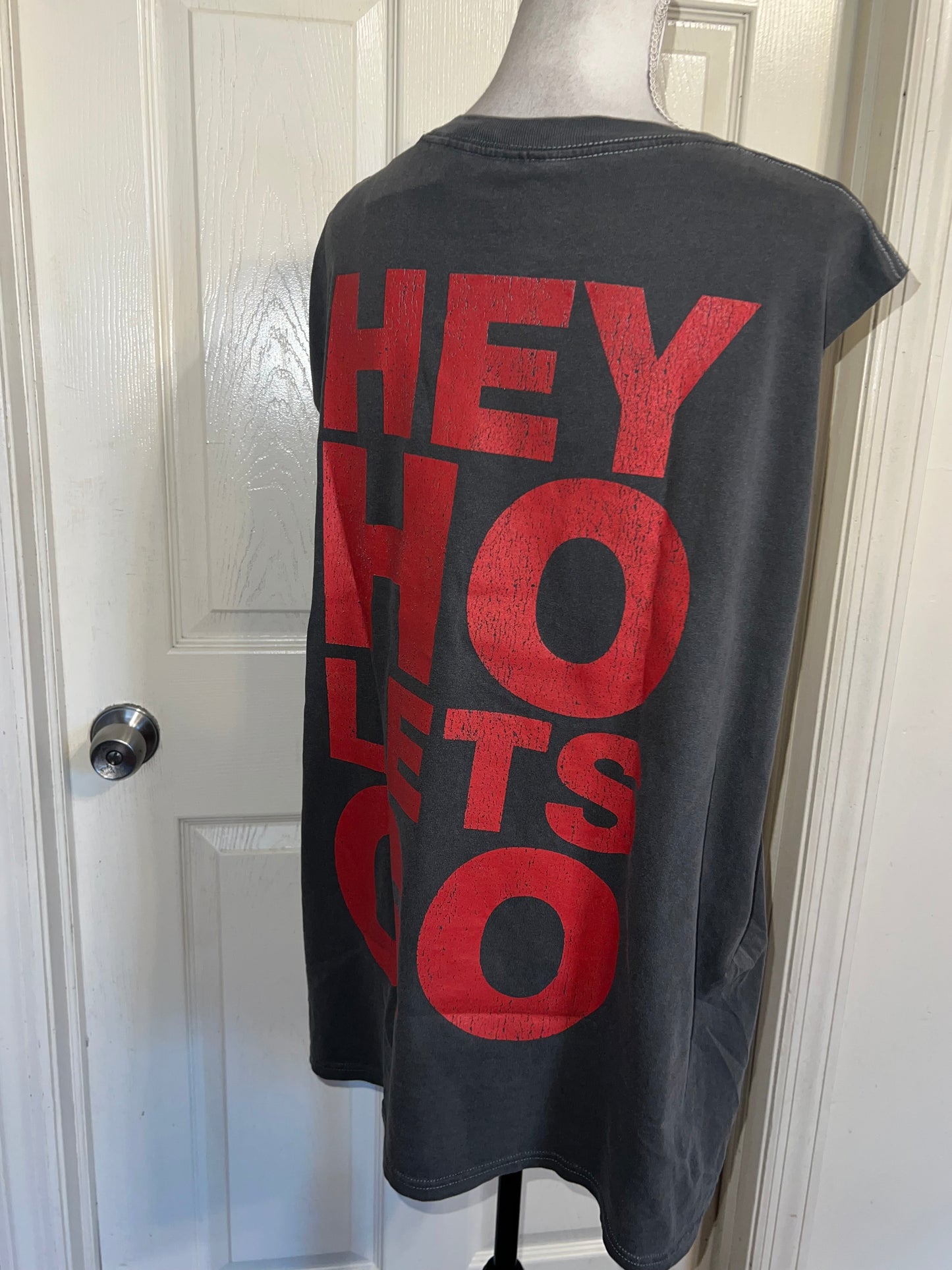 Ramones Oversized Double Oversized Distressed Tann