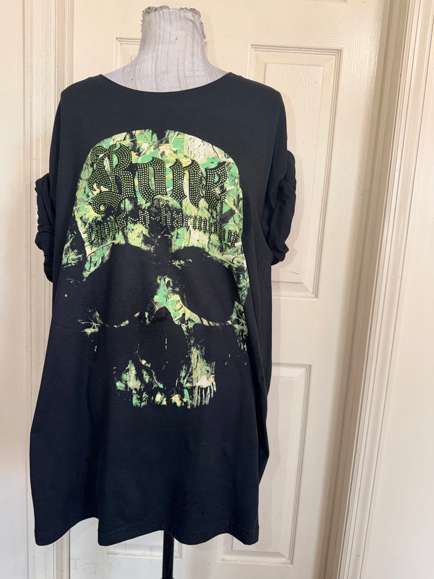 Bone Thugs & Harmony Oversized Distressed Tee