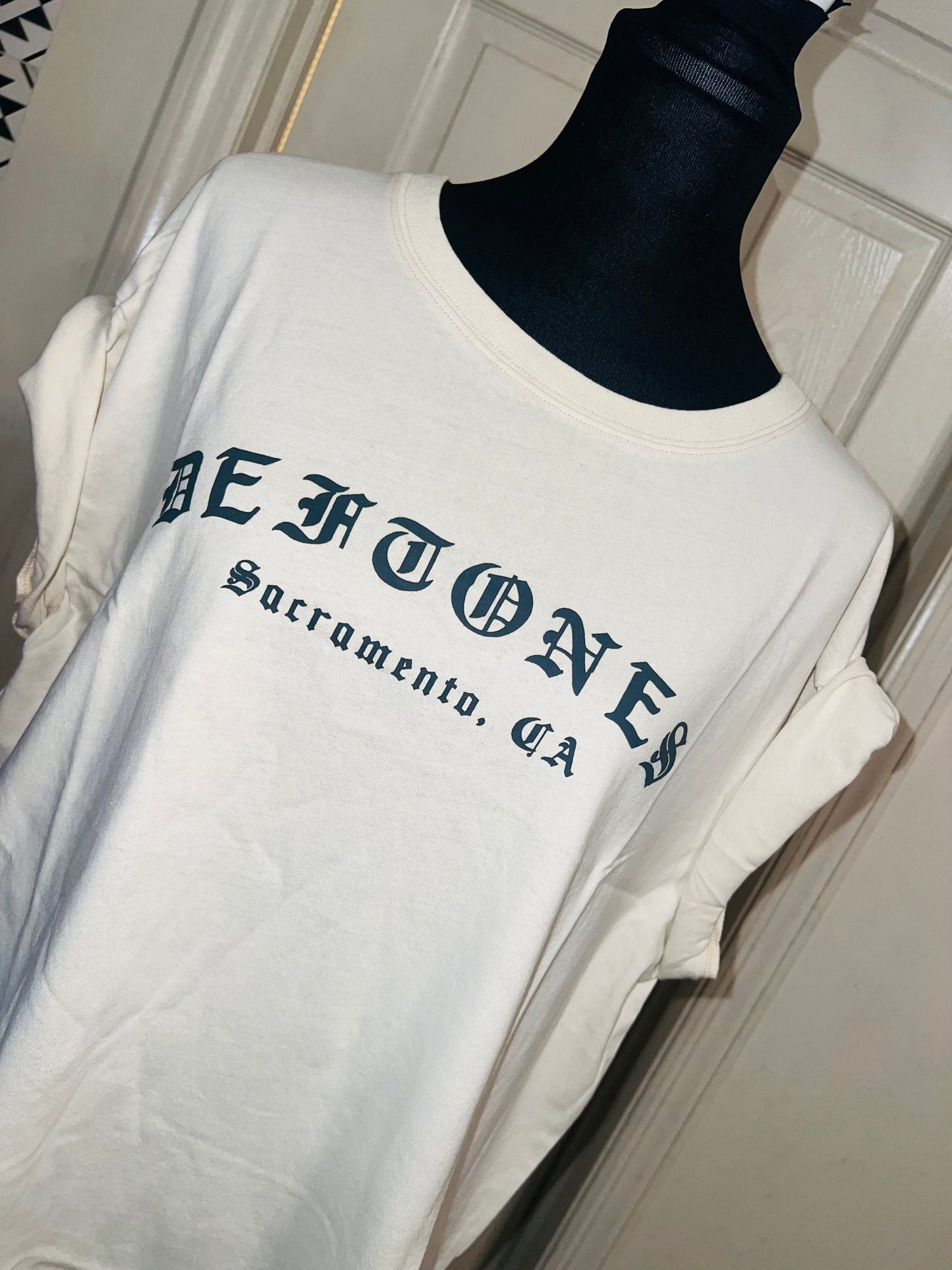 Deftones Oversized Distressed Tee