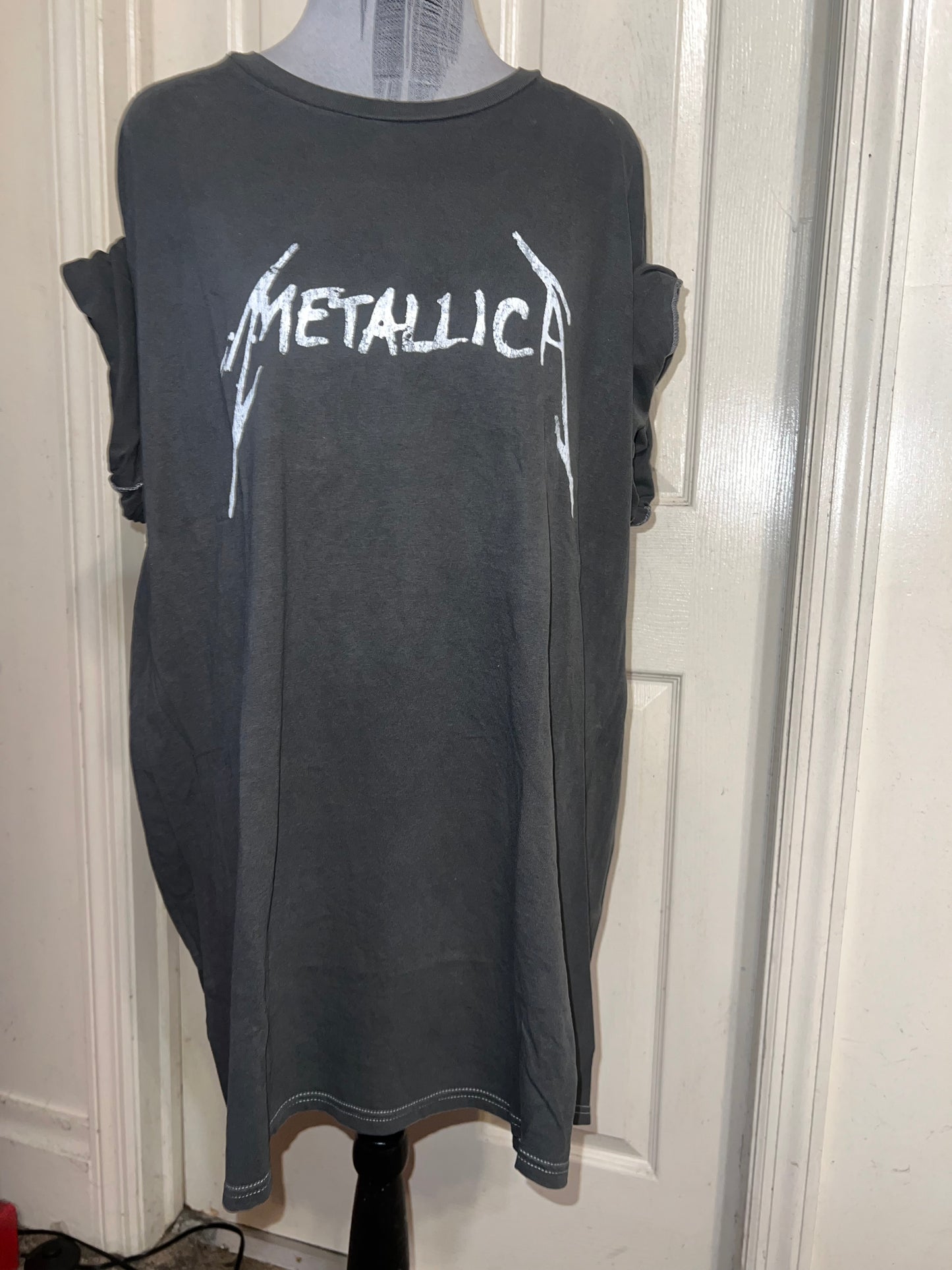 Metallica Double Sided Oversized Distressed Tee