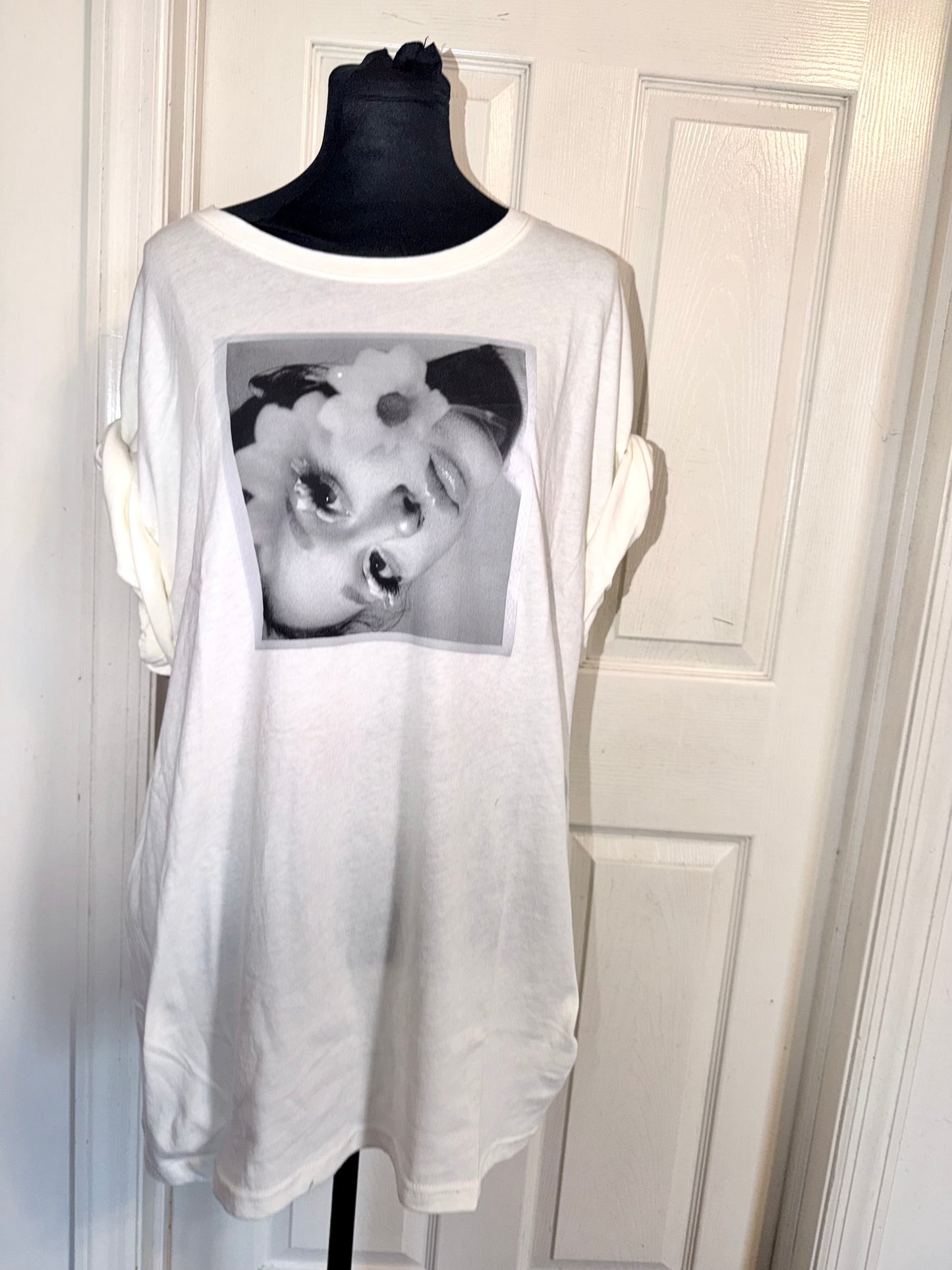 Ariana Grande Oversized Tee