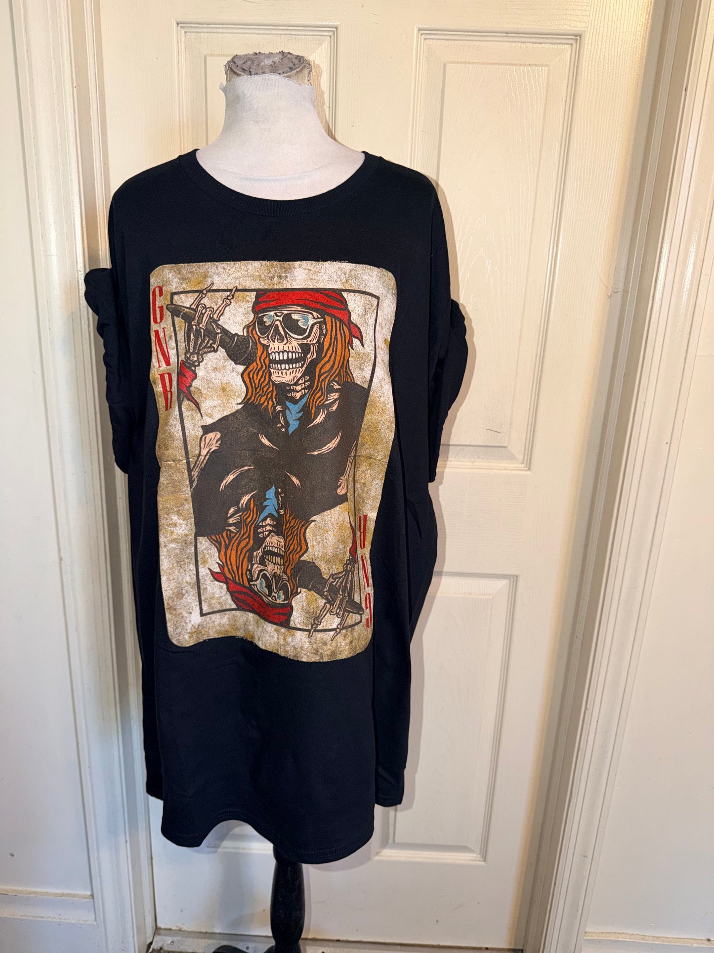 Guns N’ Roses Oversized Distressed Tee