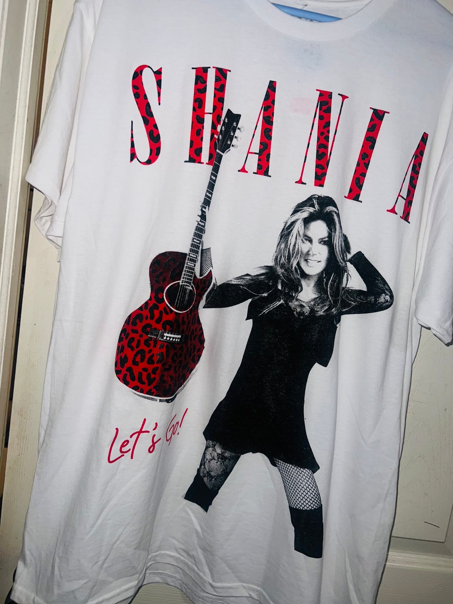 Shania Twain Oversized Distressed Tee