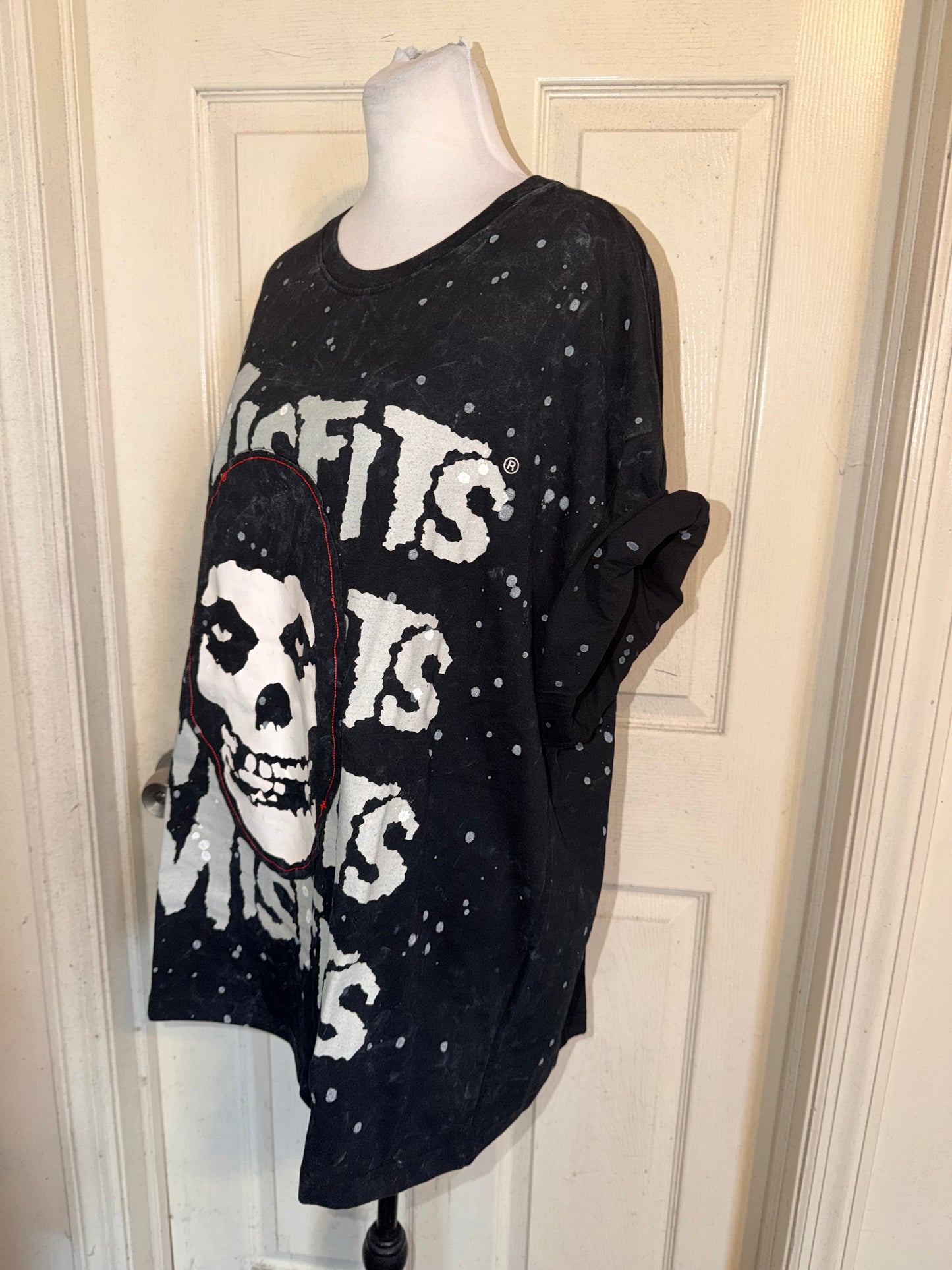 Misfits Oversized Distressed Tee