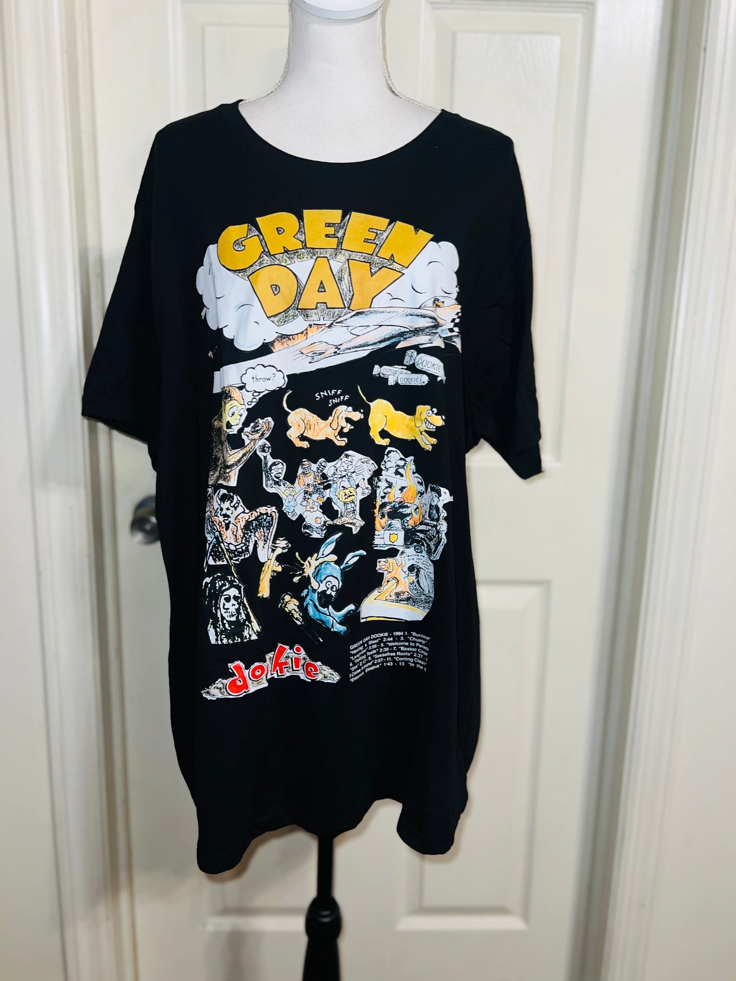 Green Day Oversized Distressed Tee