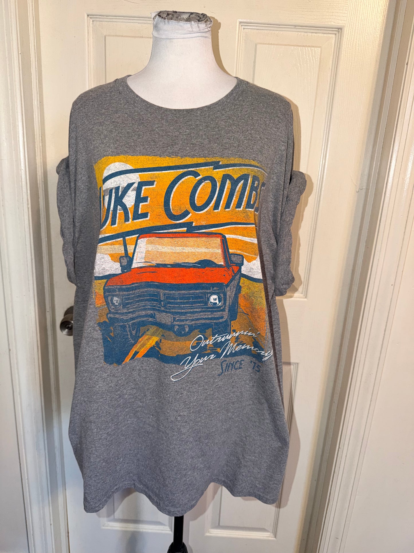 Luke Combs Oversized Distressed Tee