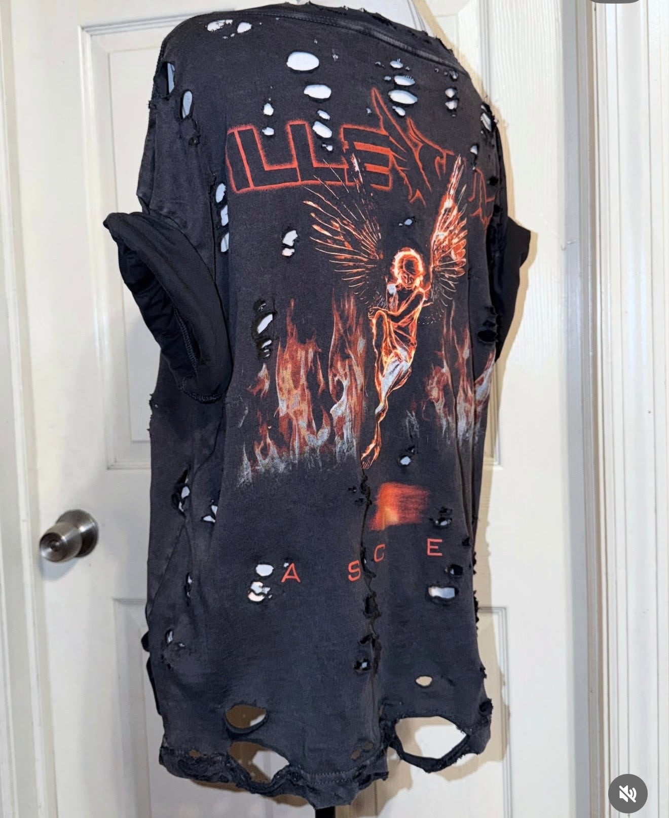 Illeium Double Sided Oversized Tee