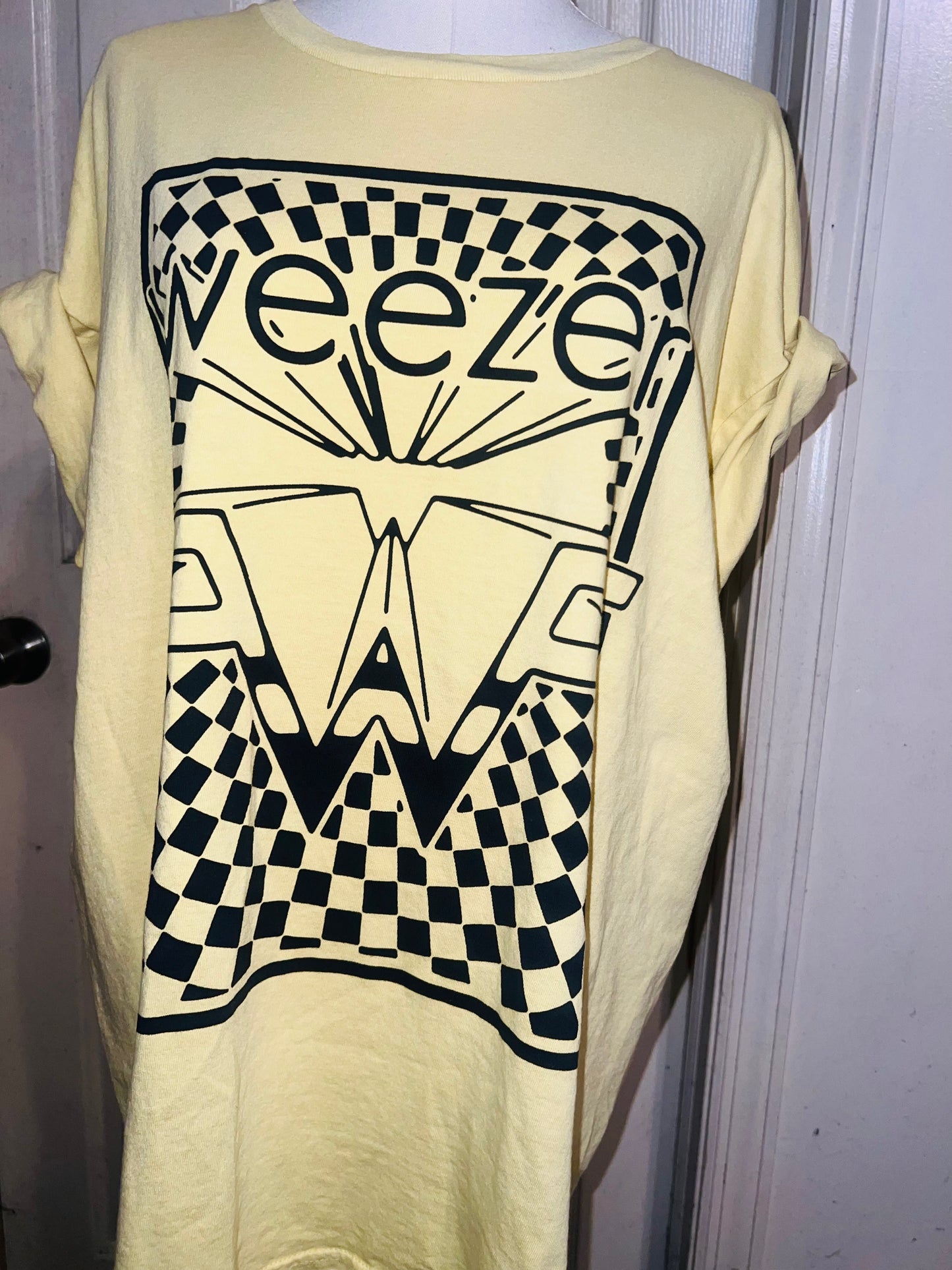 Weezer Oversized Distressed Tee