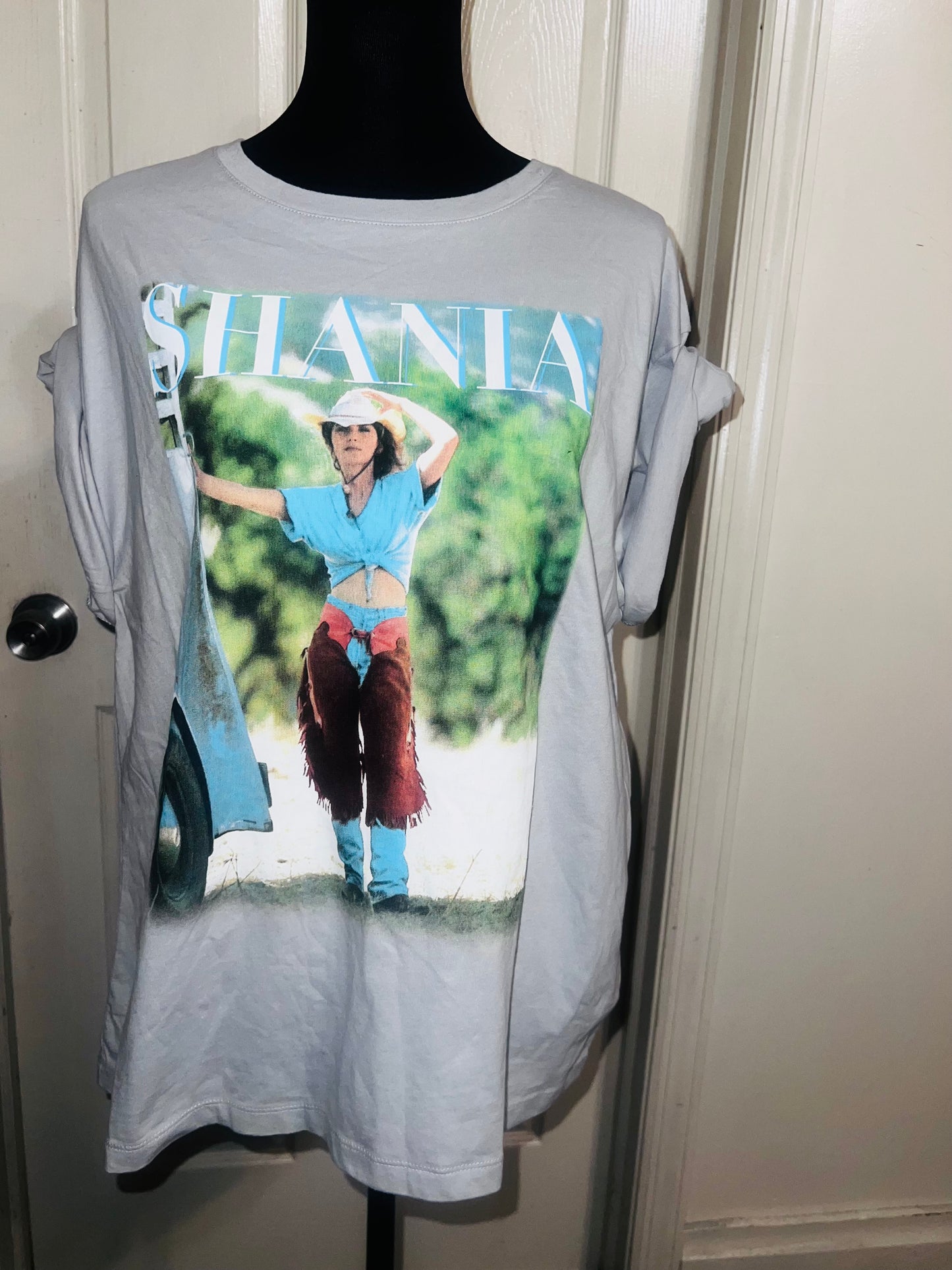 Shania Twain Oversized Distressed Tee