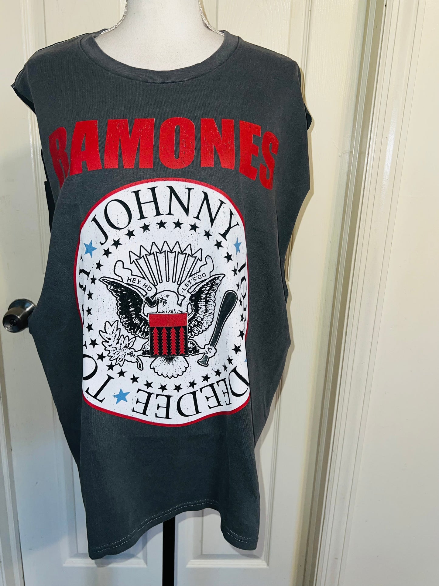 Ramones Oversized Double Oversized Distressed Tann