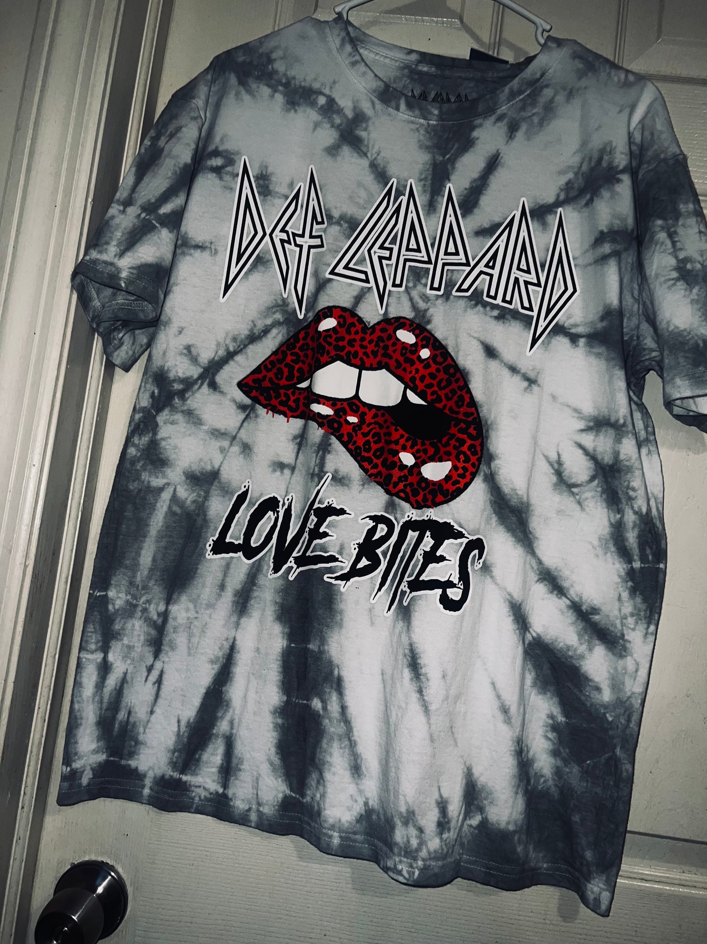 Def Leppard Love Bites Oversized Tee