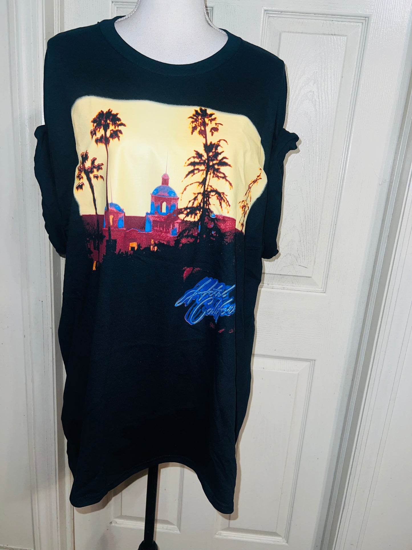 The Eagles Oversized Distressed Tee