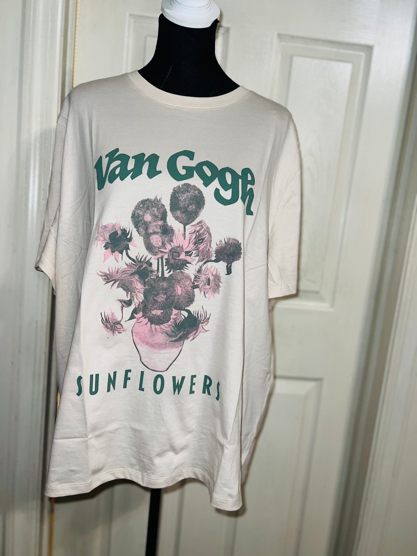 Vincent Van Gogh Oversized Distressed Tee