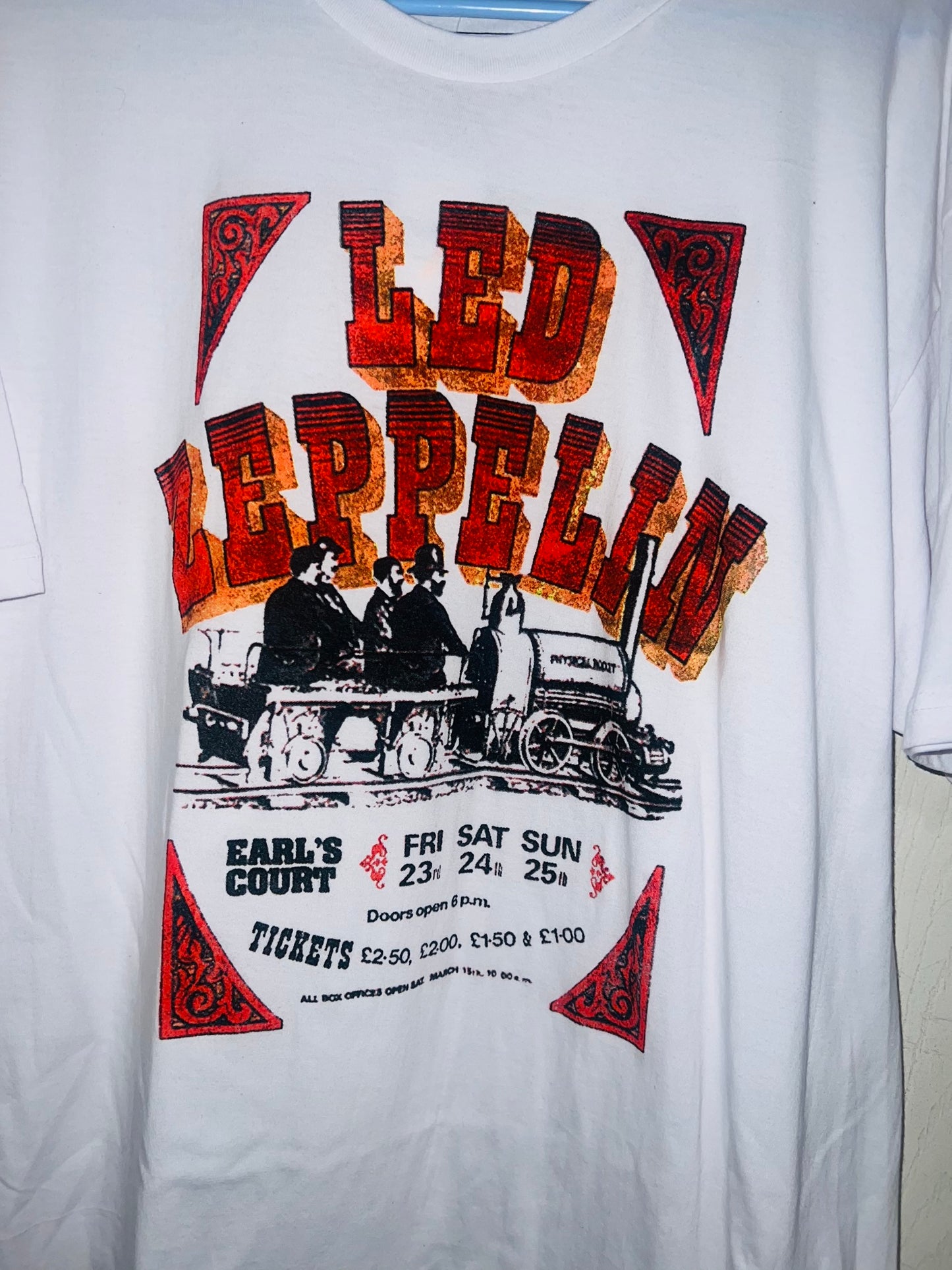 Led Zeppelin Oversized Distressed Tee