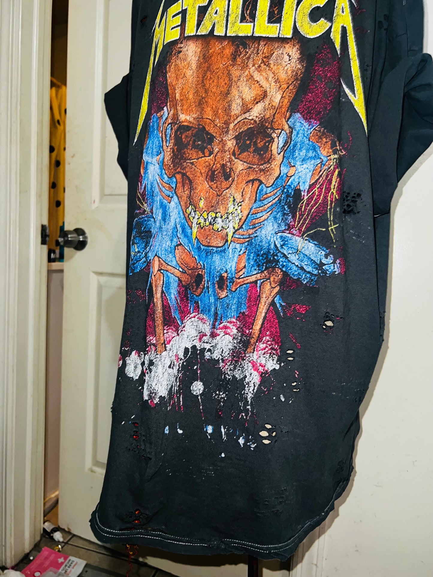 Metallica Oversized Distressed Tee