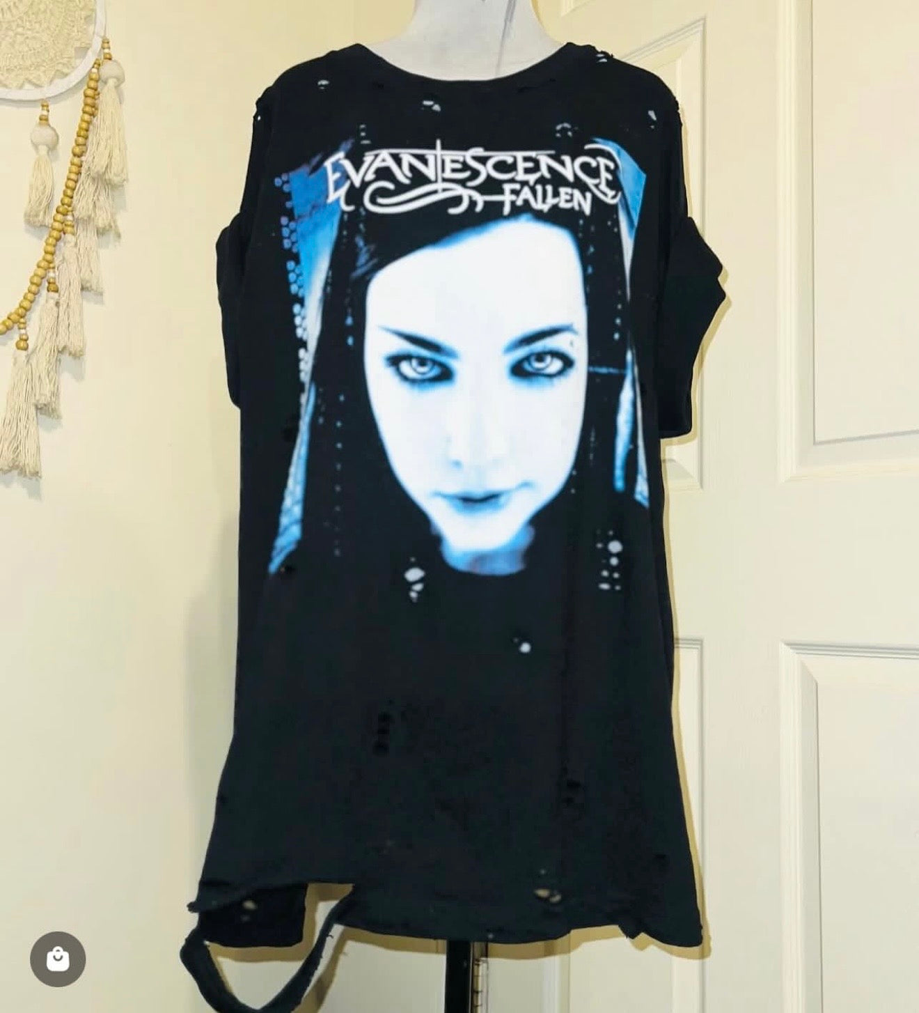 Evanescence Fallen Oversized Distressed Tee