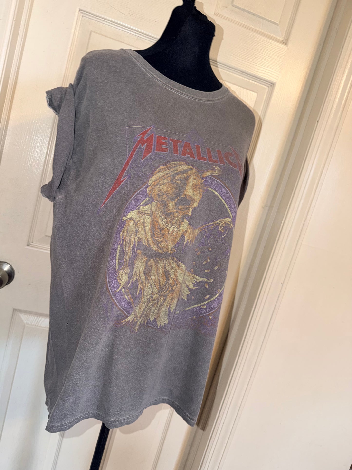 Metallica Oversized Distressed Tee
