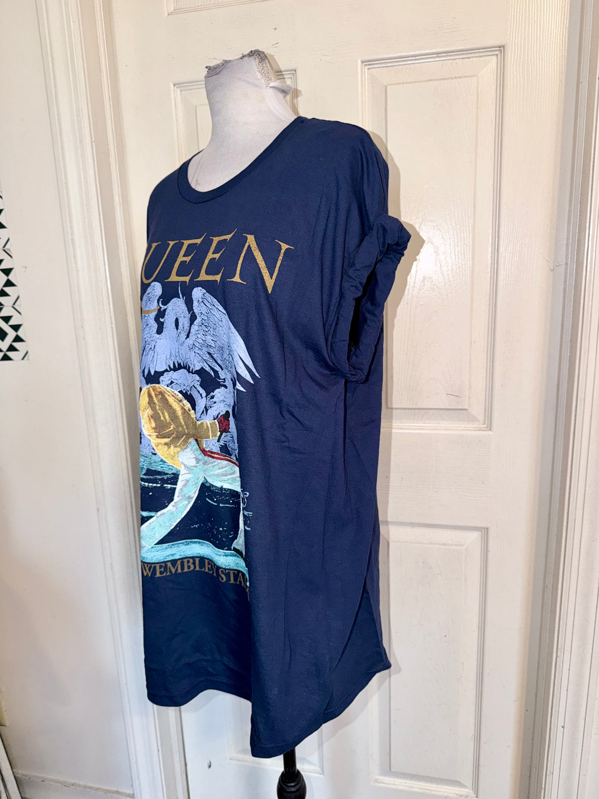 Queen Oversized Tee