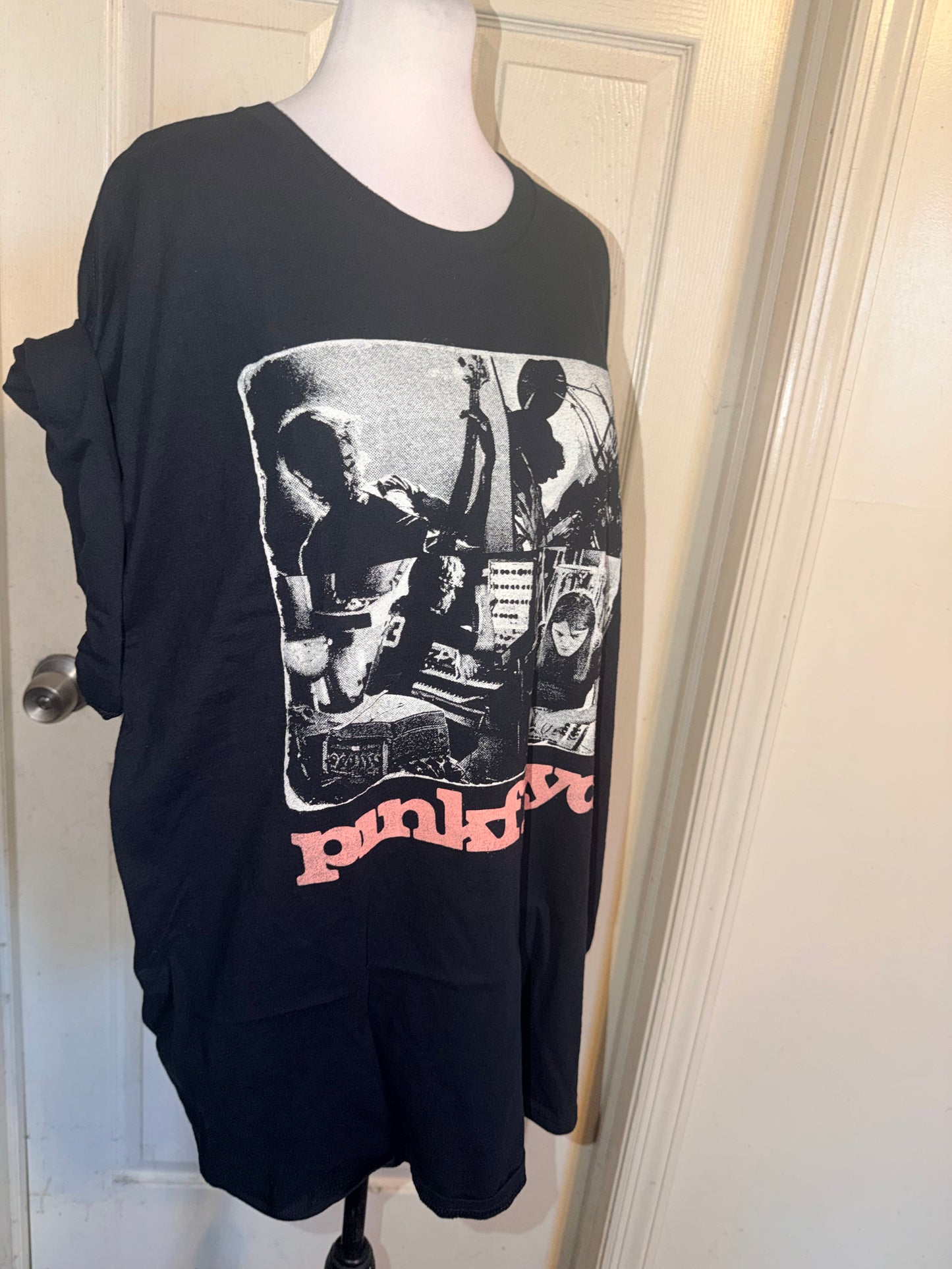 Pink Floyd Oversized Distressed Tee
