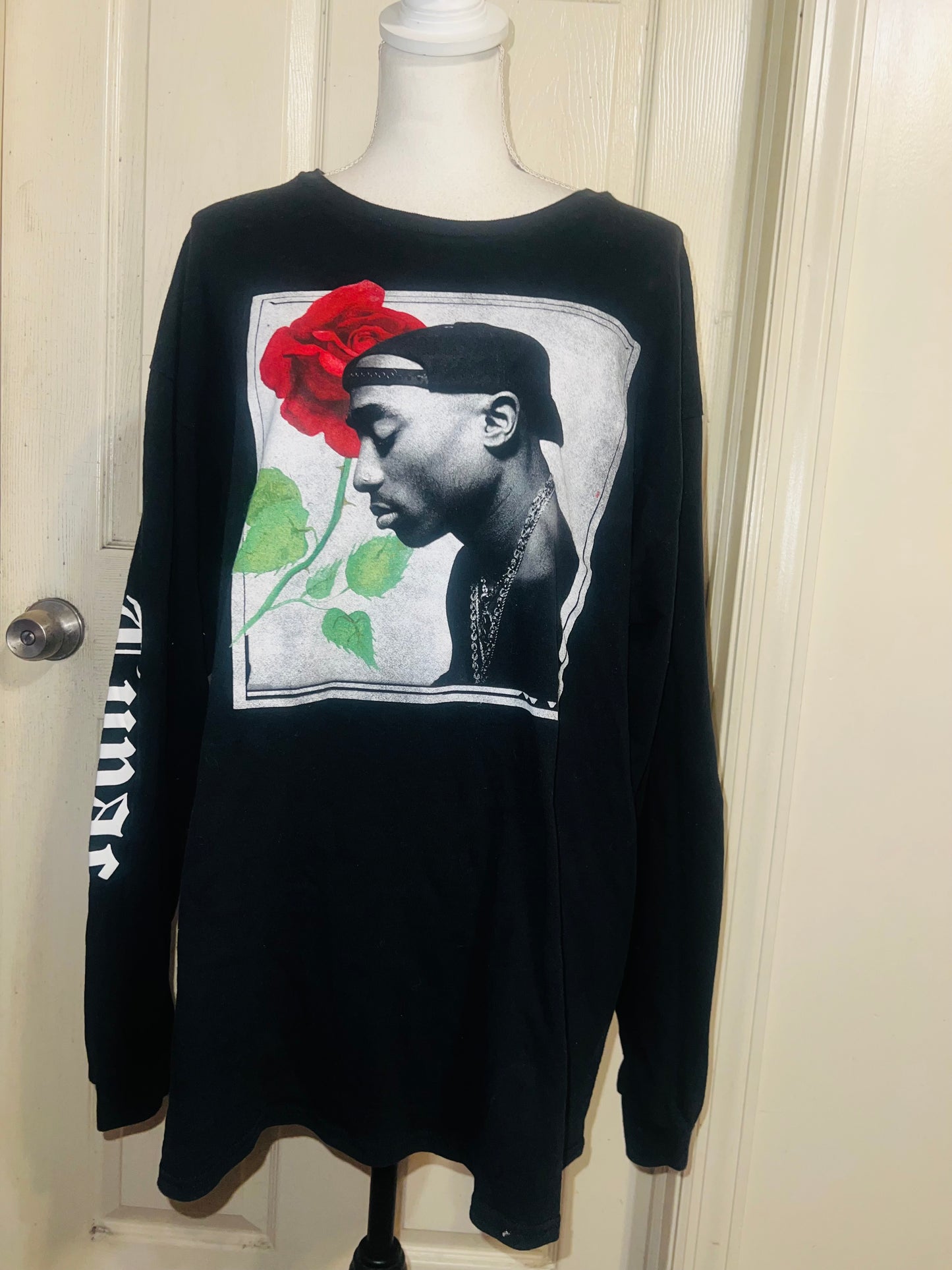 Tupac Oversized Distressed Long Sleeve Tee