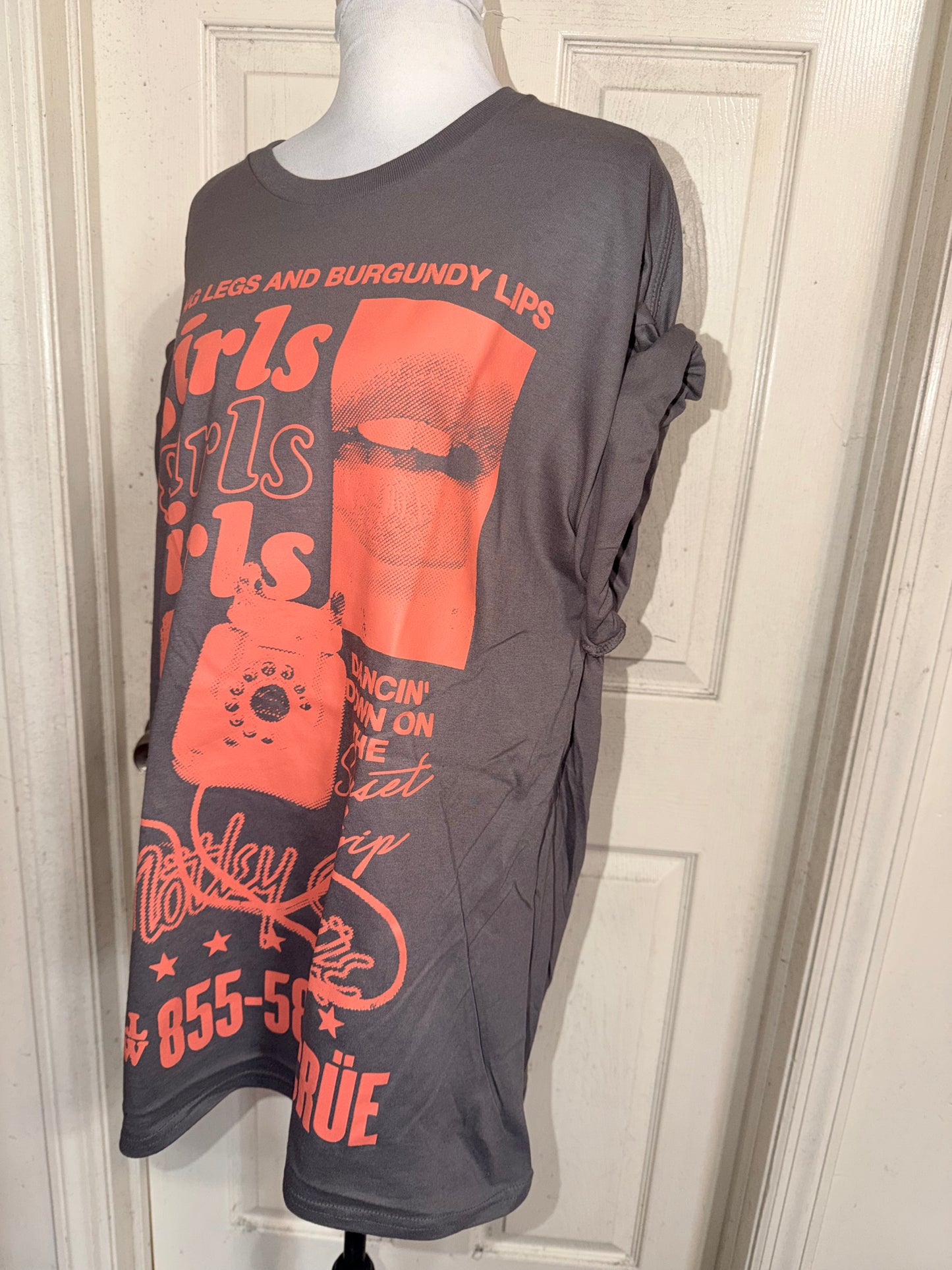 Motley Crue Oversized Distressed Tee