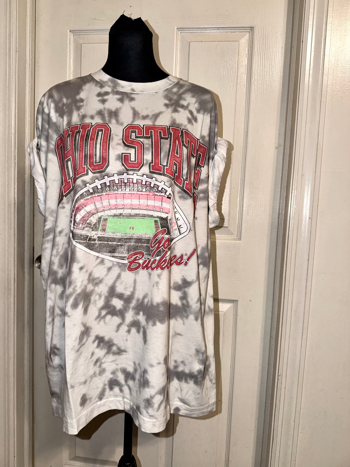 Ohio State Oversized Distressed Tee