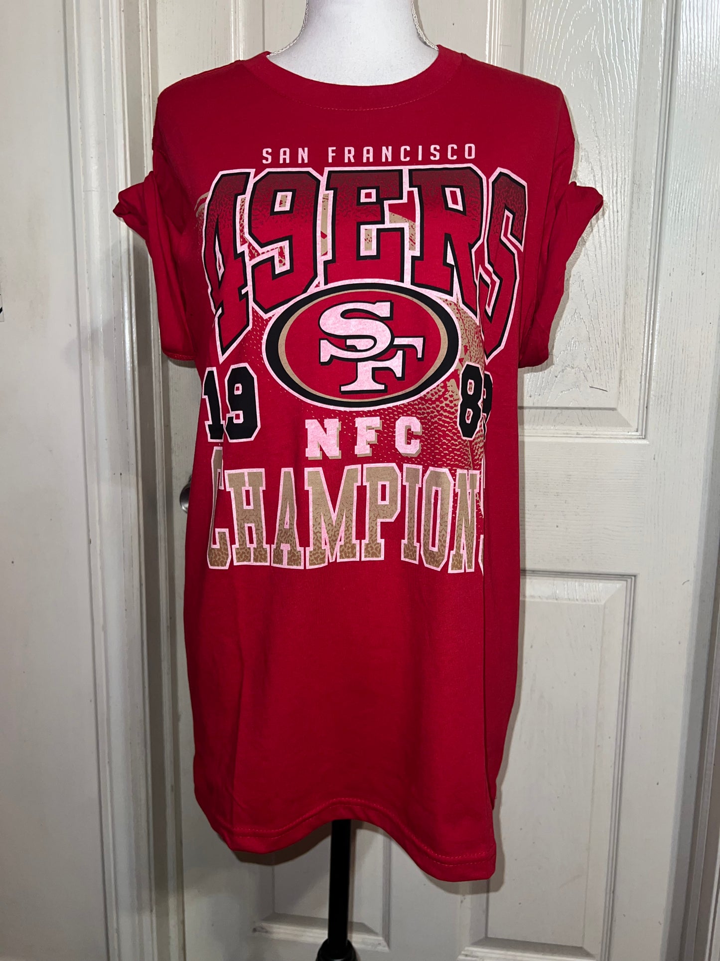 San Francisco 49ers Oversized Distressed Tee