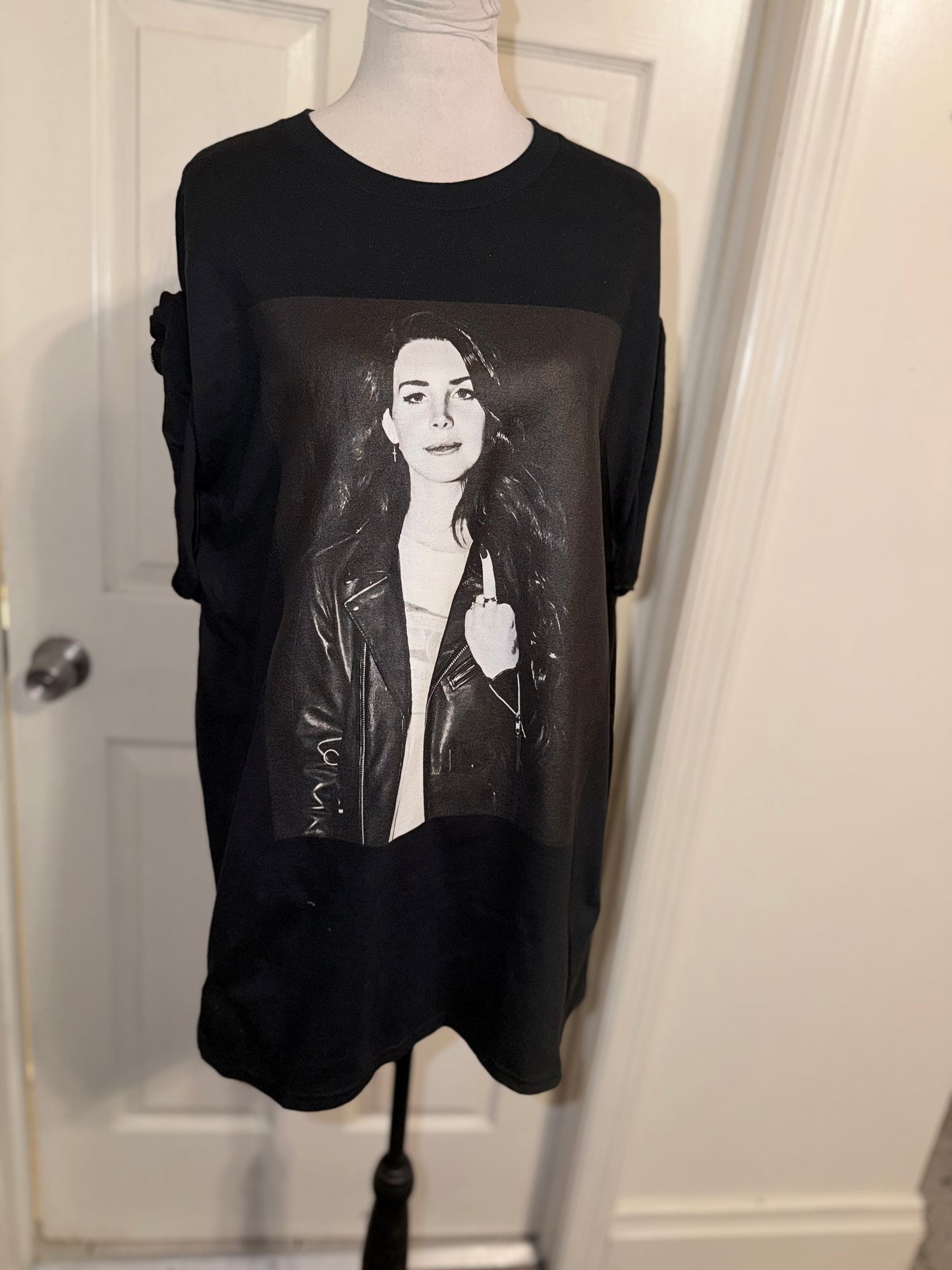Lana Del Rey Oversized Distressed Tee
