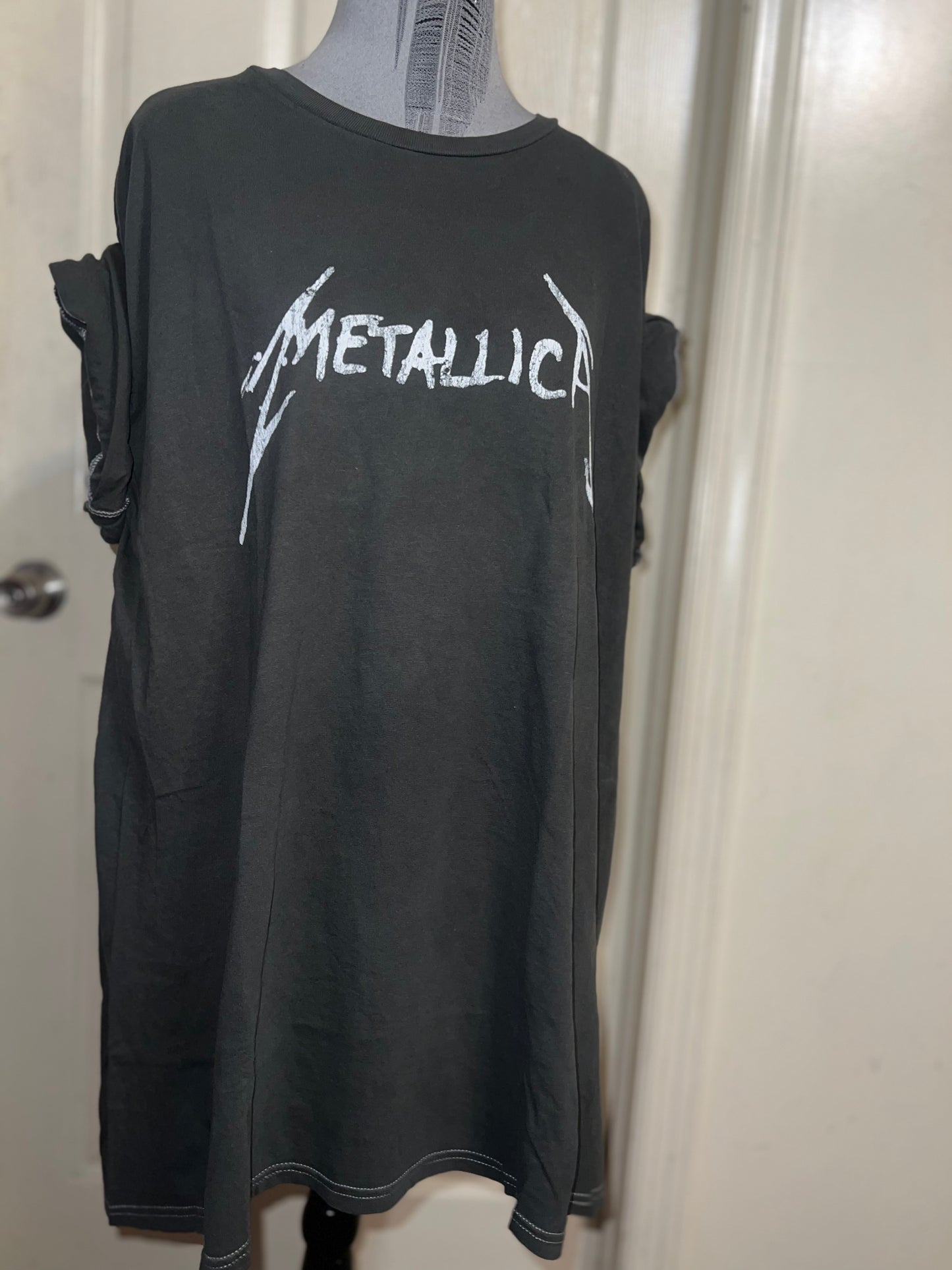 Metallica Double Sided Oversized Distressed Tee