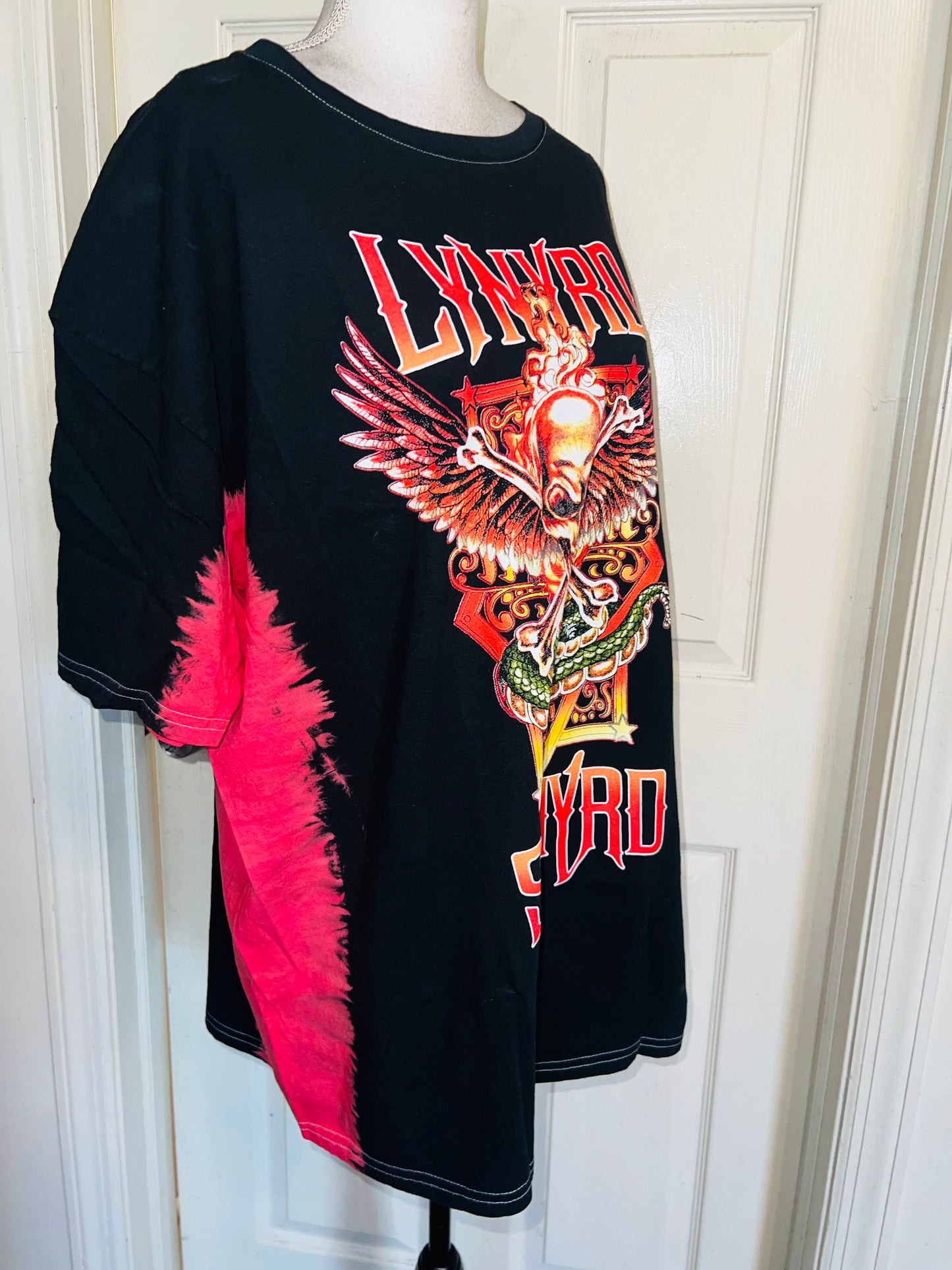 Lynyrd Skynyrd Oversized Distressed Tee
