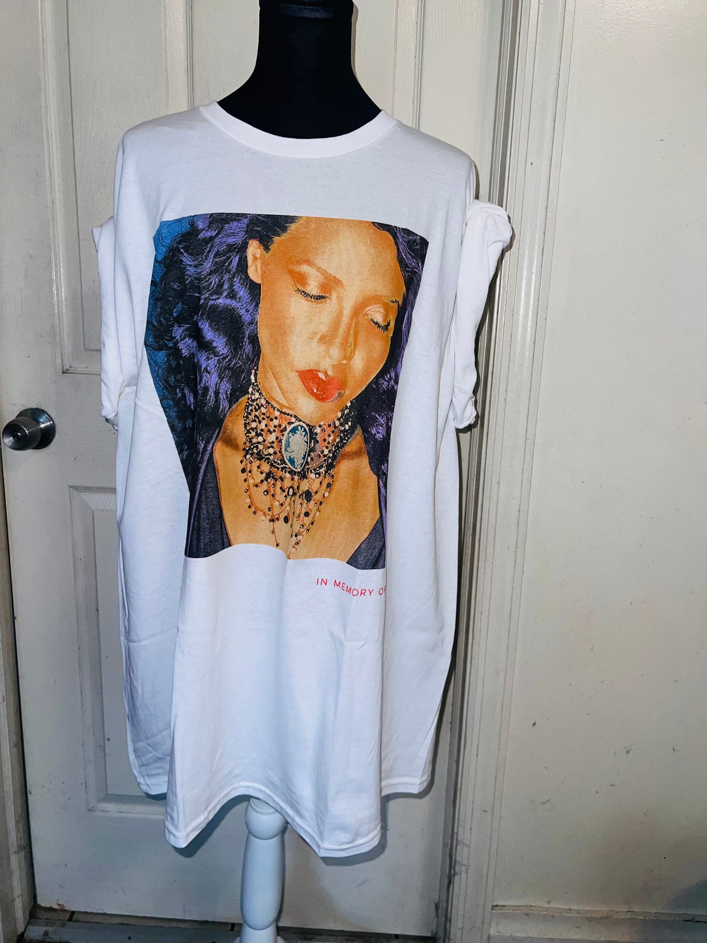 Aaliyah Oversized Distressed Tee