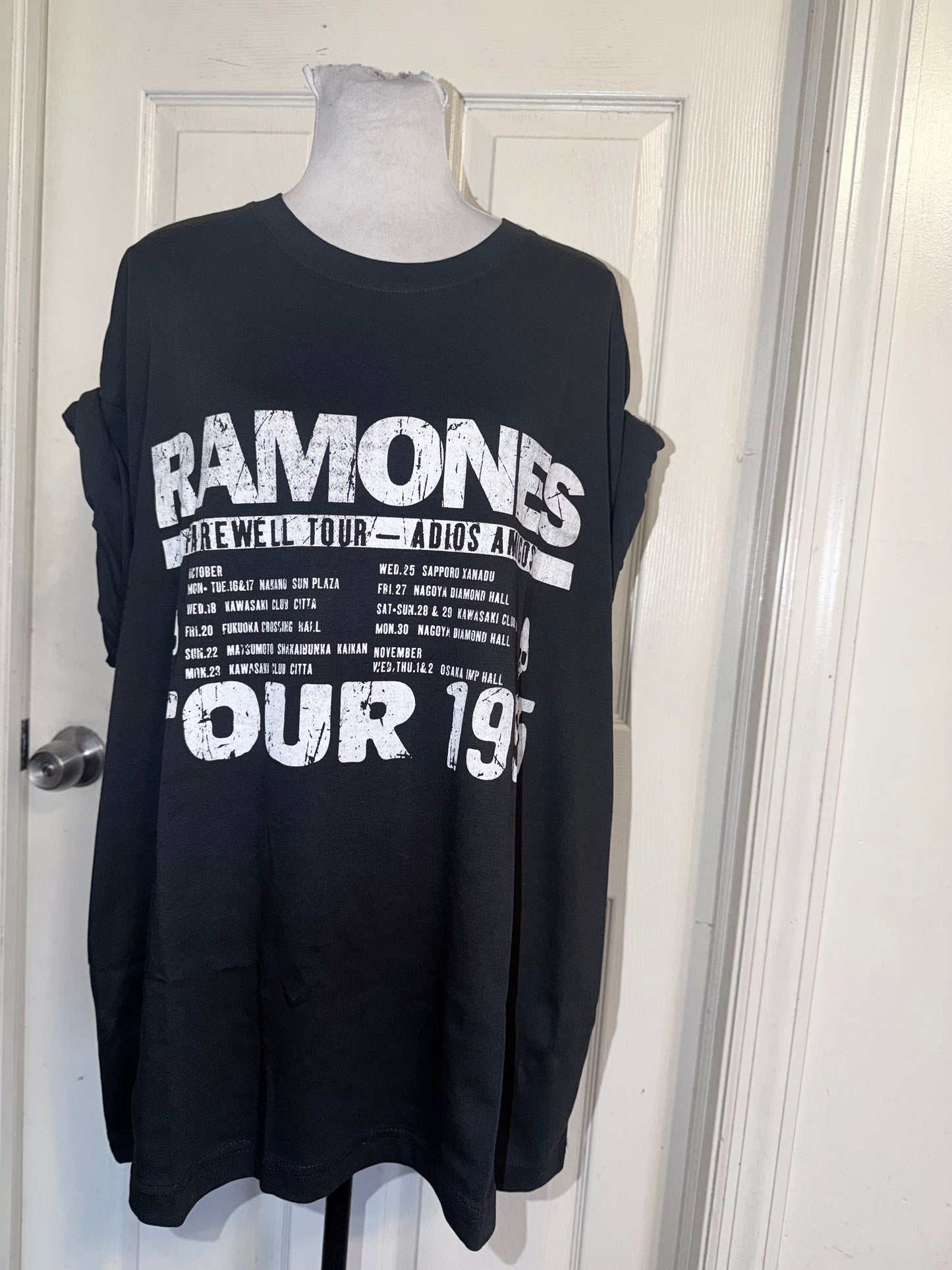 Ramones Oversized Tee