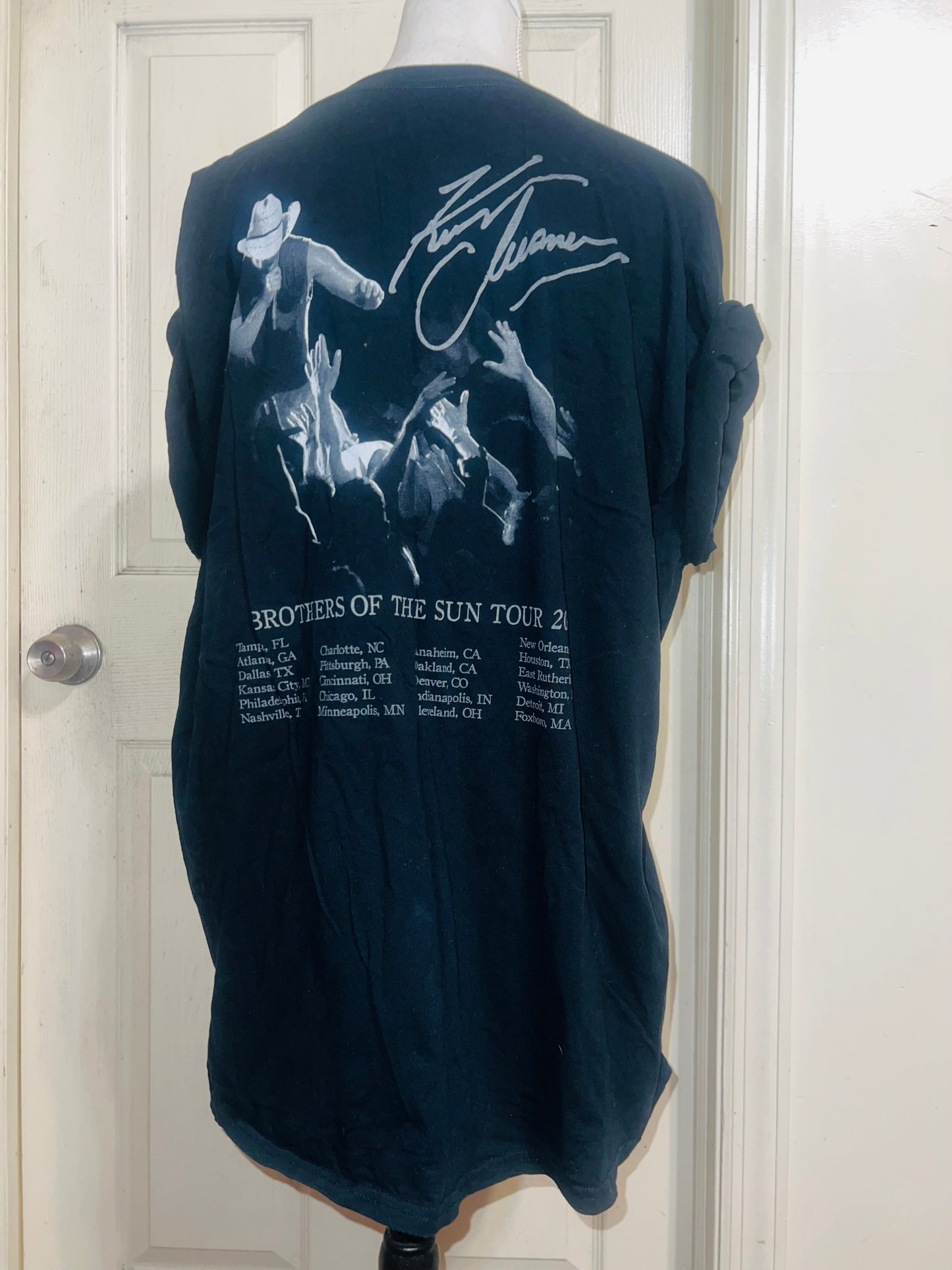 Kenny Chesney Double Sided Oversized Distressed Tee