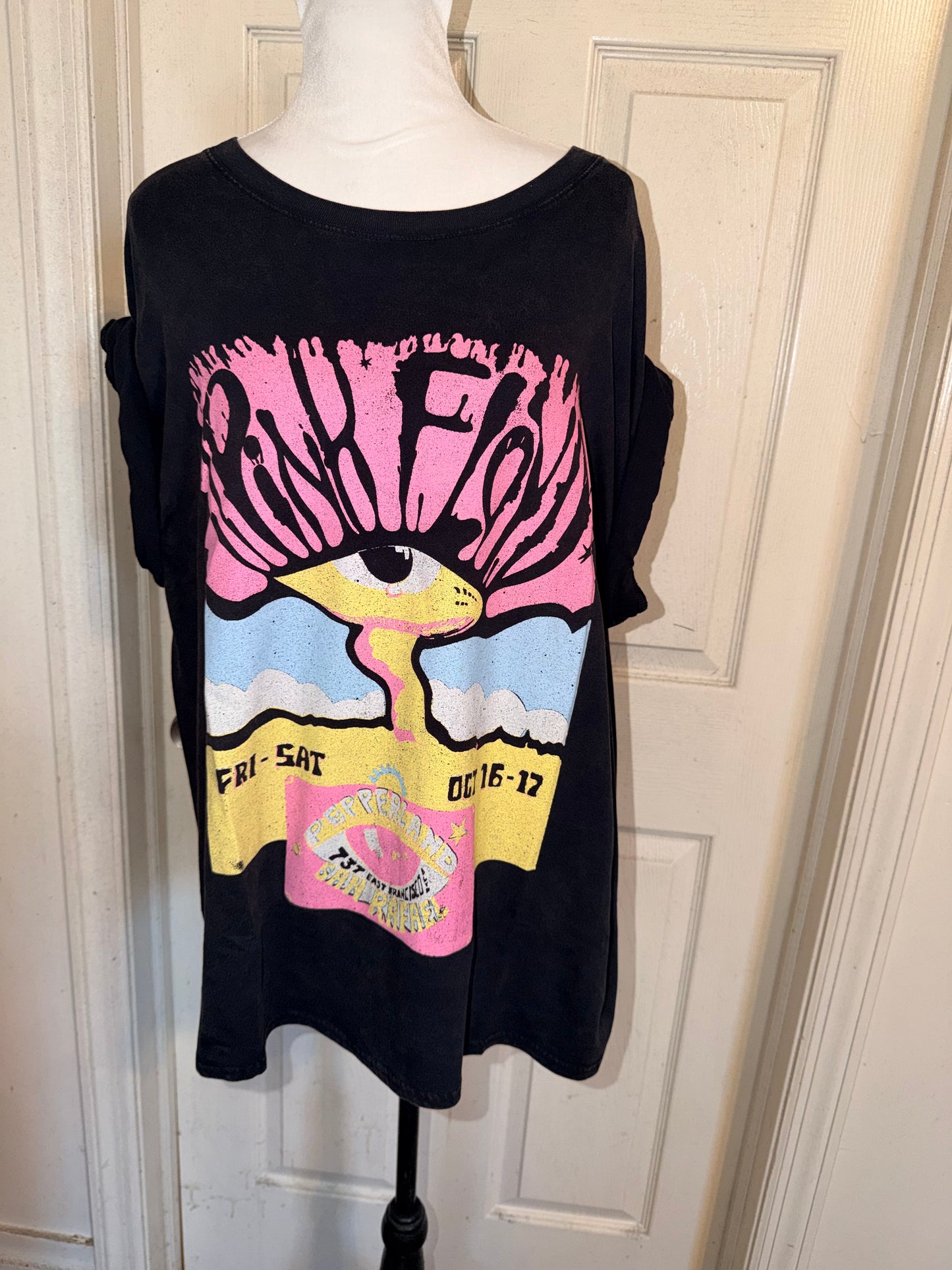 Pink Floyd Oversized Distressed Tee
