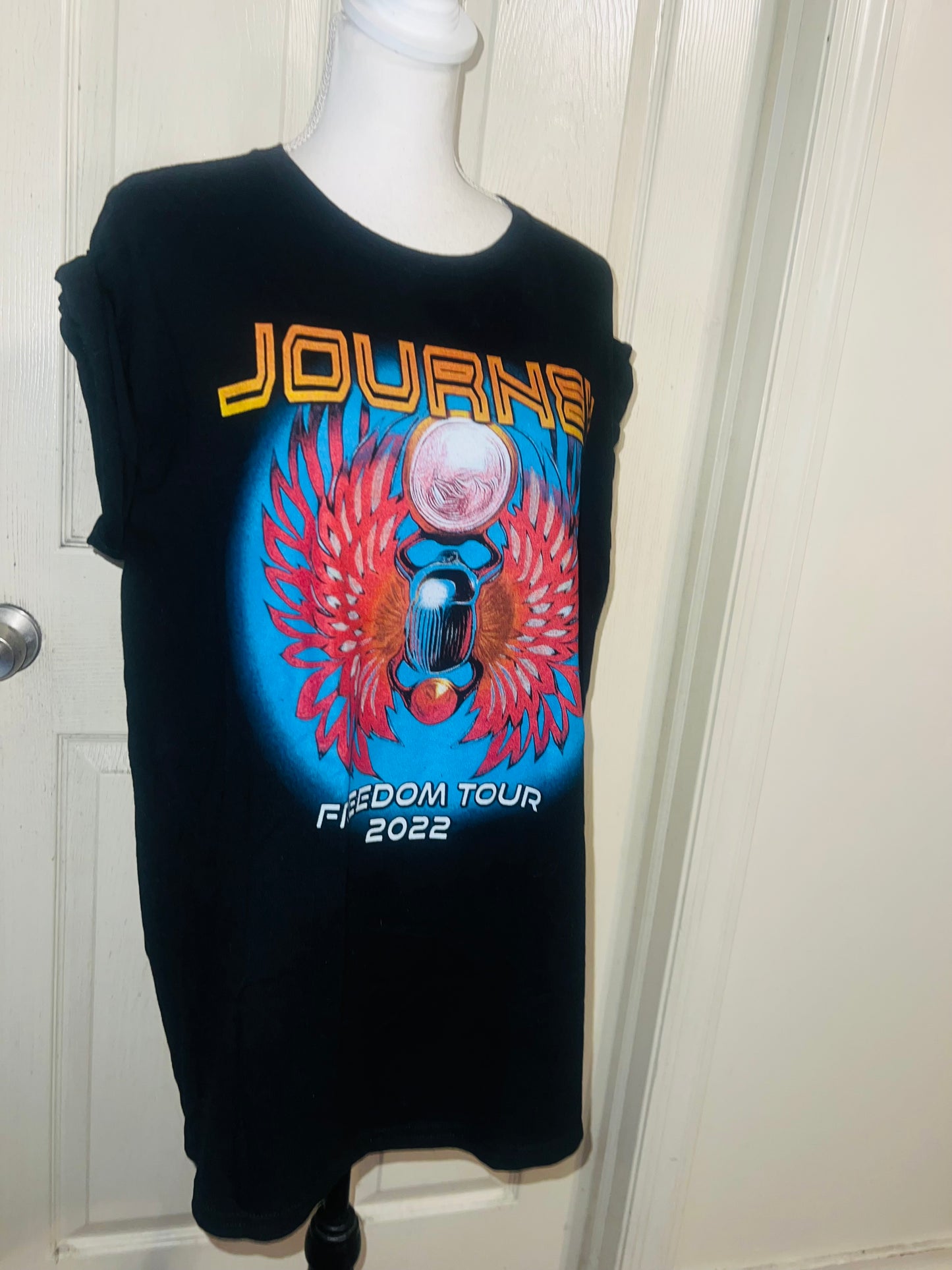 Journey (ft. Toto & Billy Idol) Oversized Distressed Tee