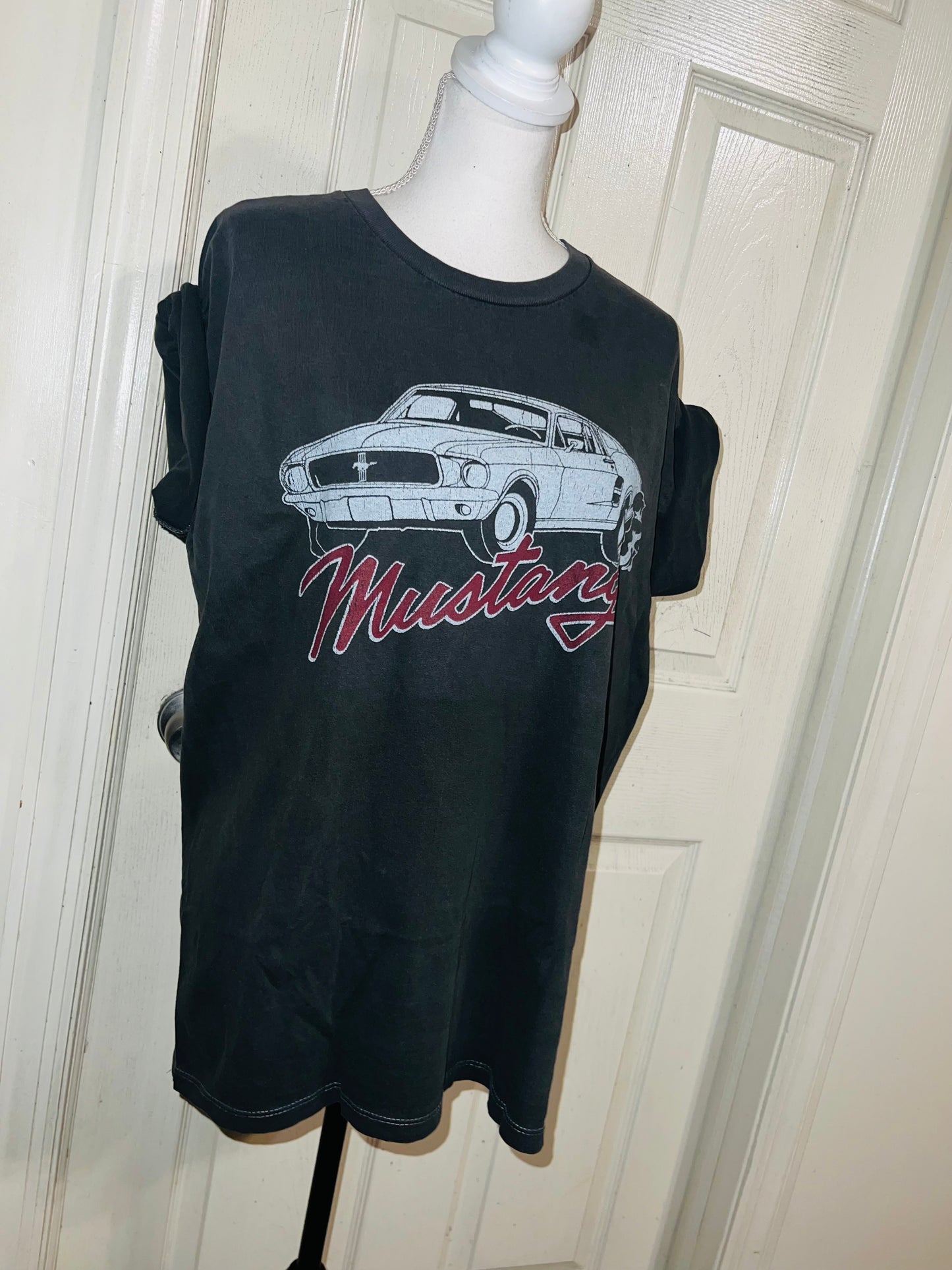 Ford Mustang Oversized Distressed Tee