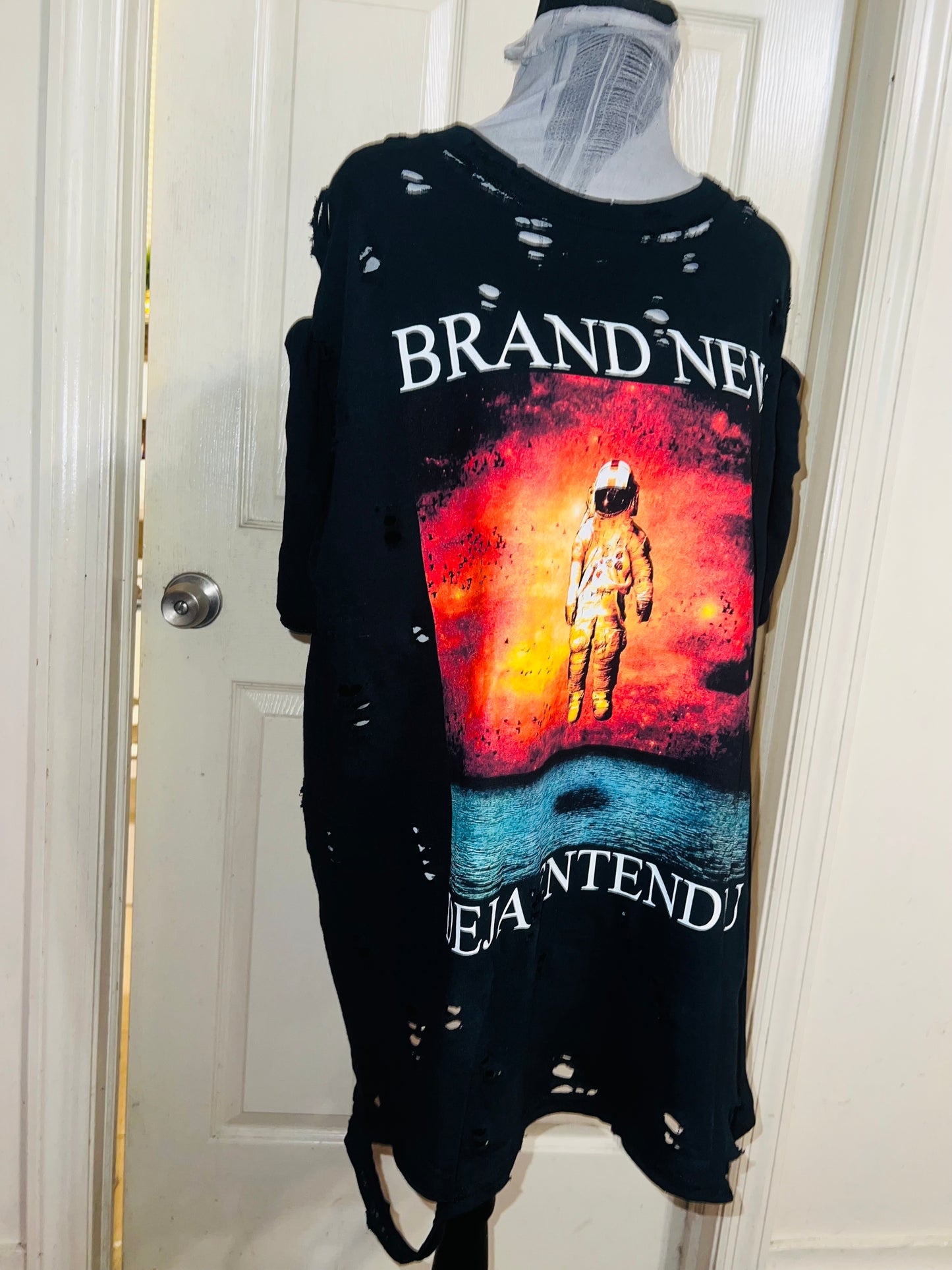 Brand New Deja Entendu Oversized Tee