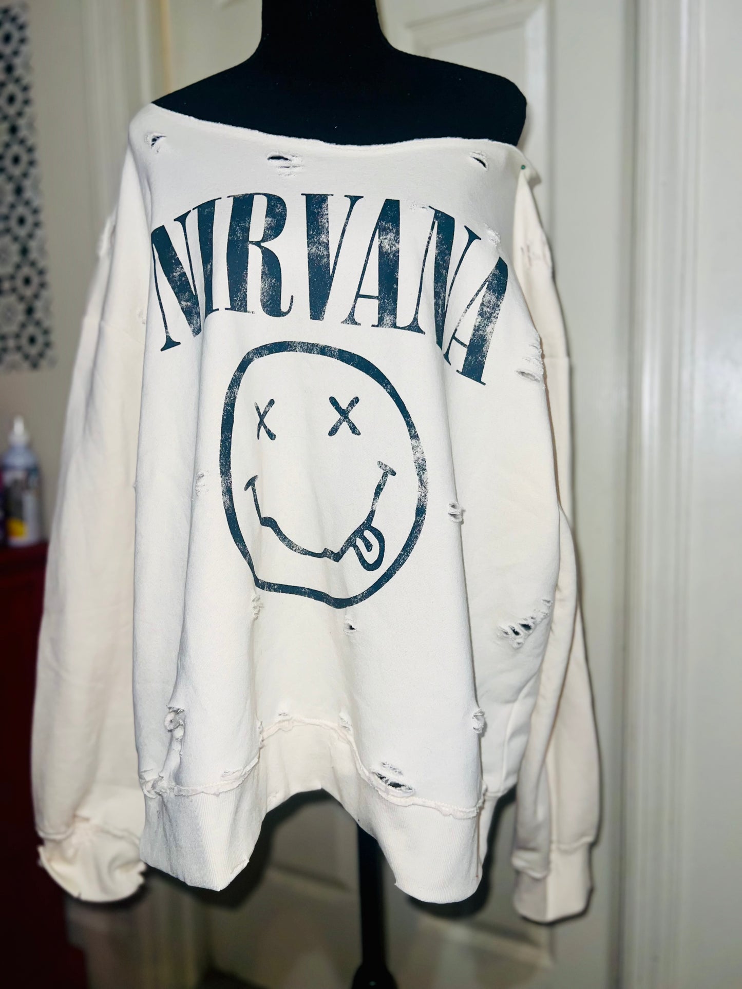 Nirvana Oversized Cream Sweatshirt